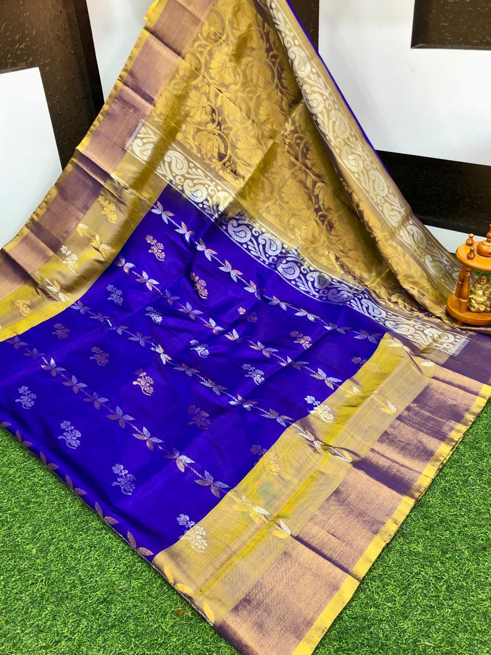 Uppada Pure Silk Butterfly Butta Design Saree