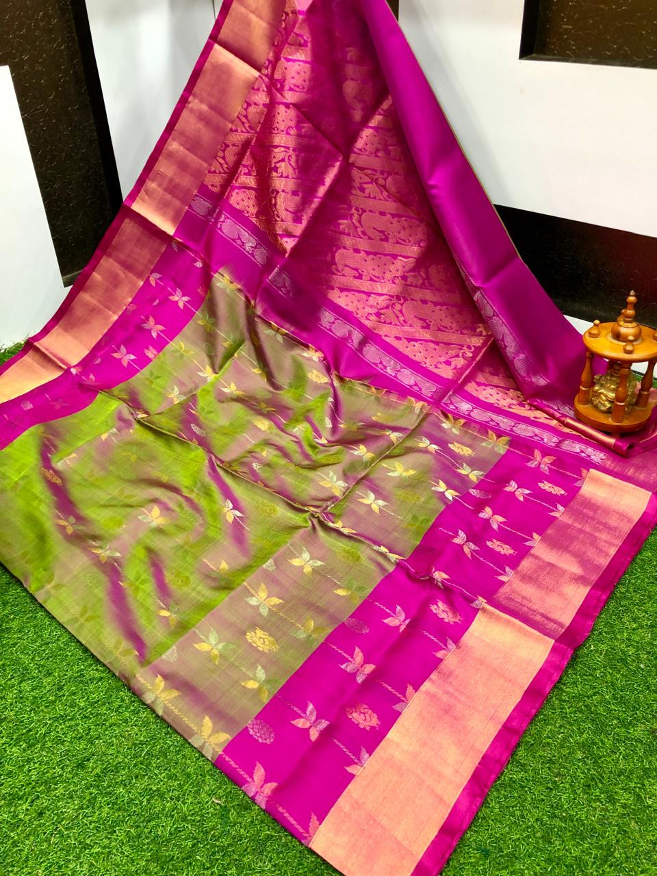Uppada Pure Silk Butterfly Butta Design Saree