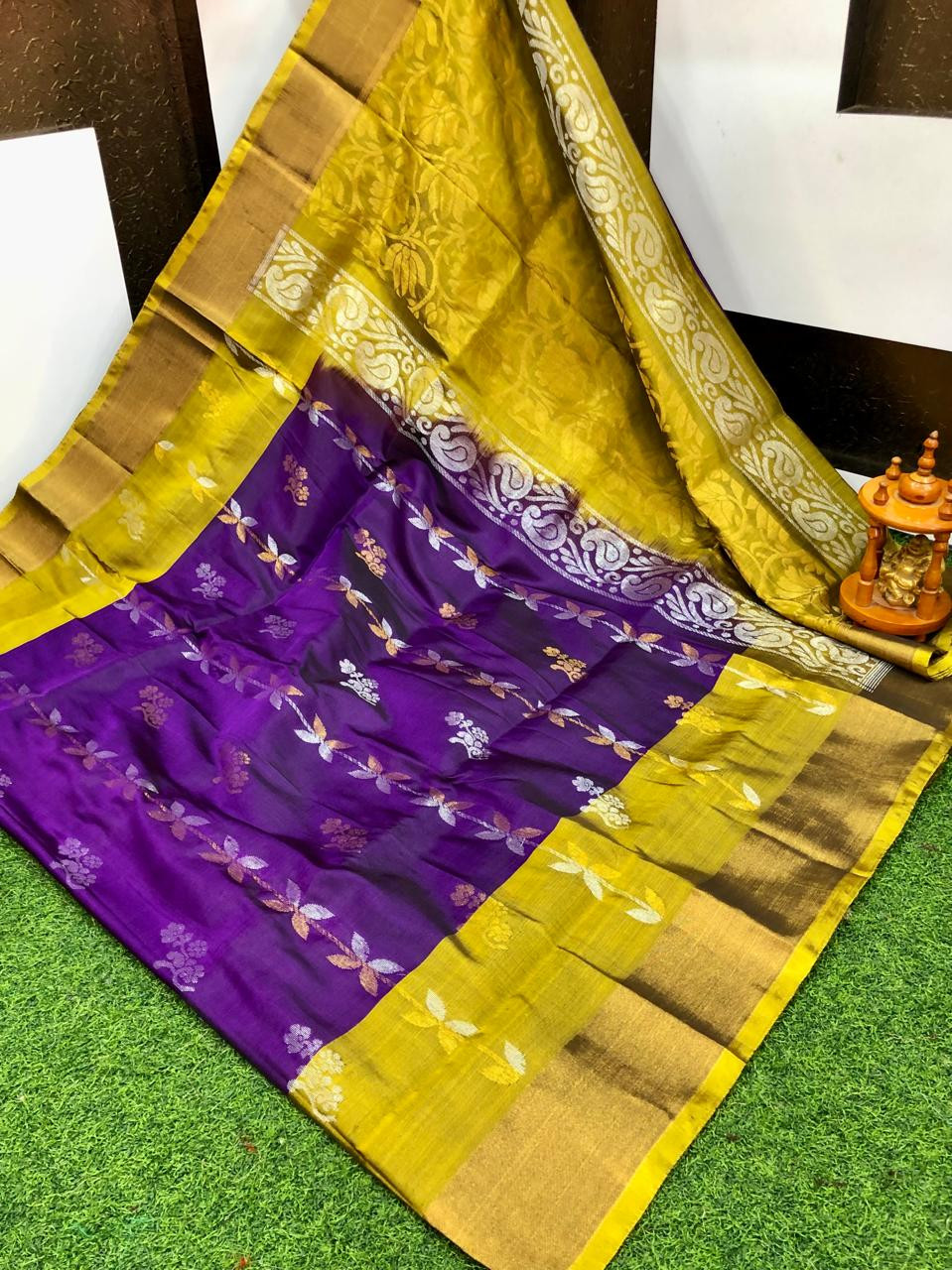 Uppada Pure Silk Butterfly Butta Design Saree
