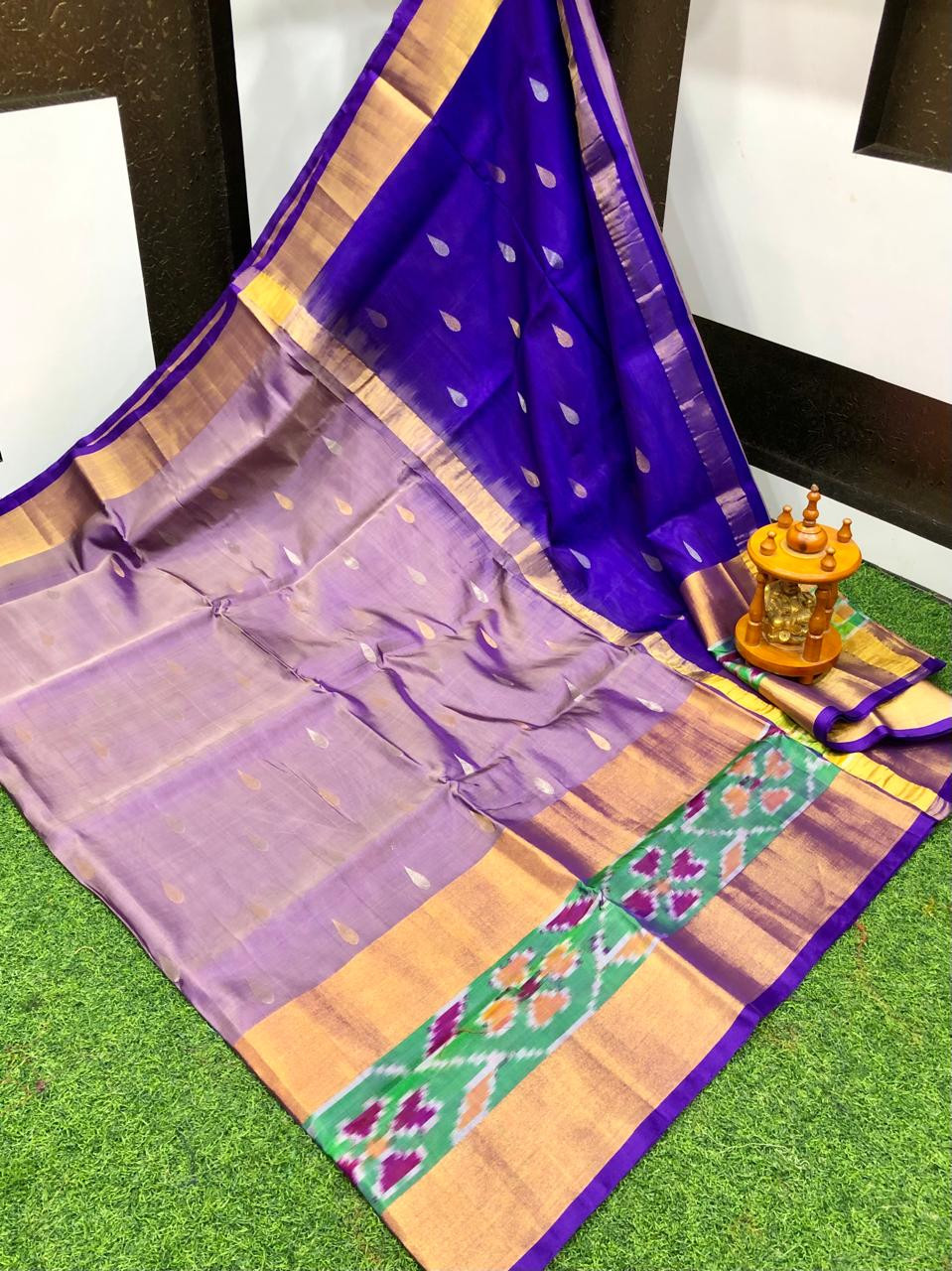 Uppada Pure Silk Pochampalli Border Saree
