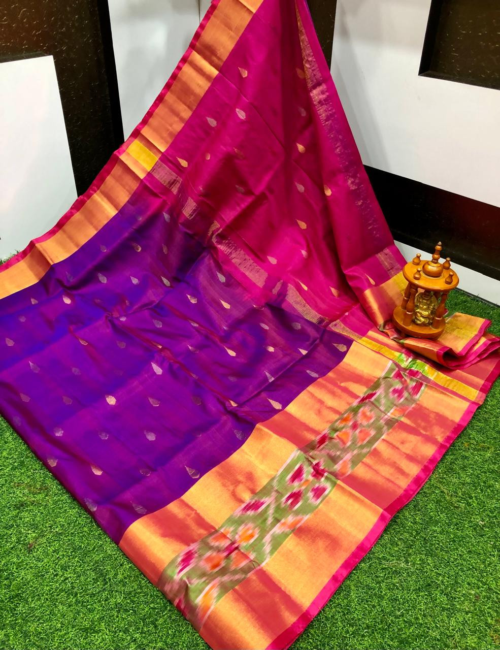 Uppada Pure Silk Pochampalli Border Saree