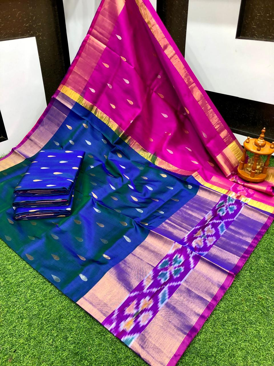 Uppada Pure Silk Pochampalli Border Saree
