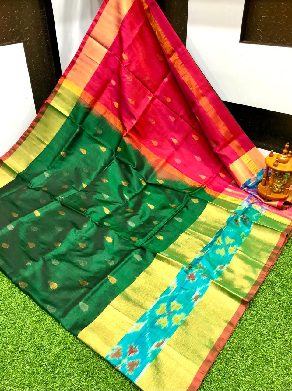 Uppada Pure Silk Pochampalli Border Saree