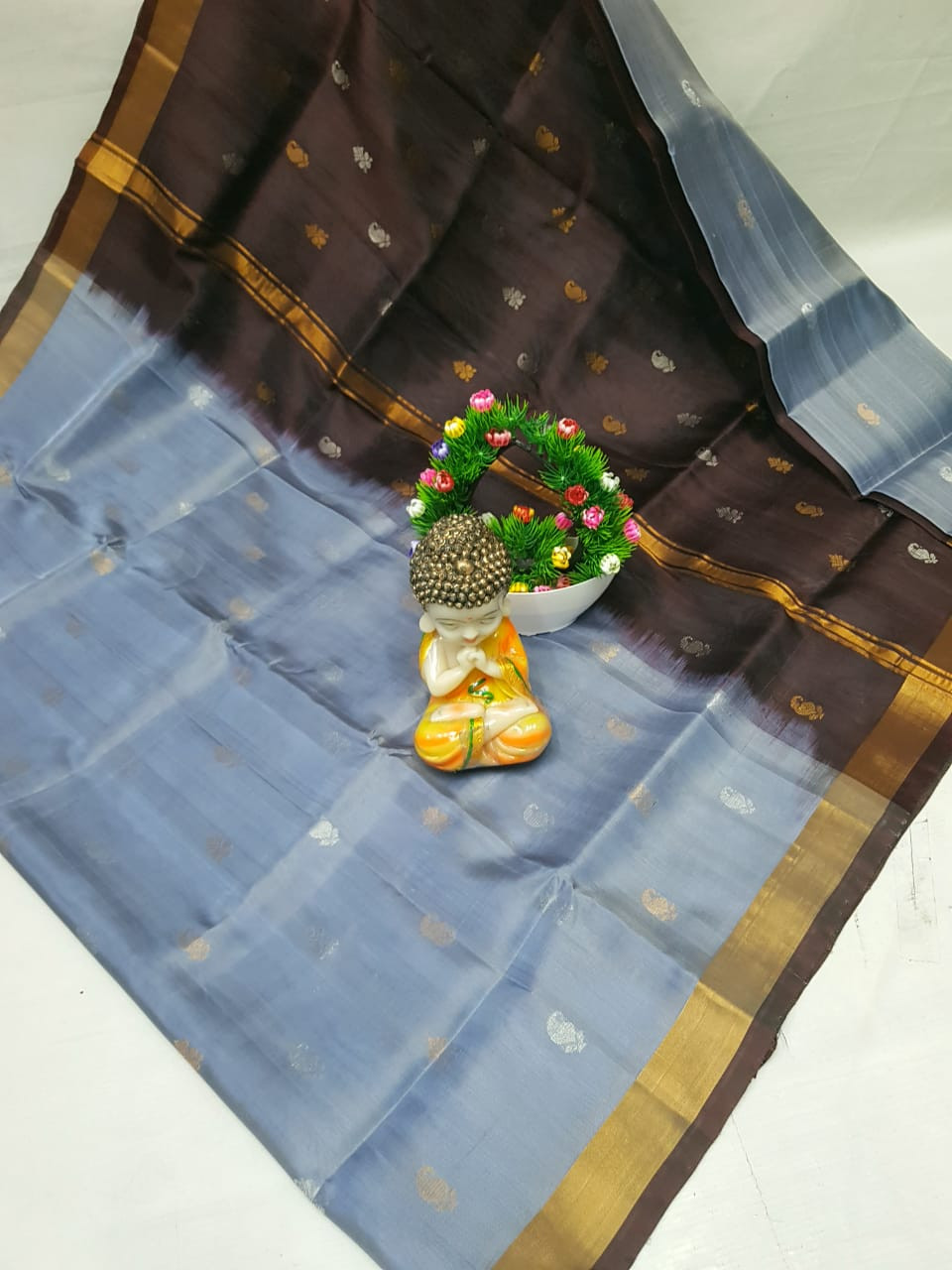 Uppada Pure Silk Nakshatra Butta Saree with Kaddi Border