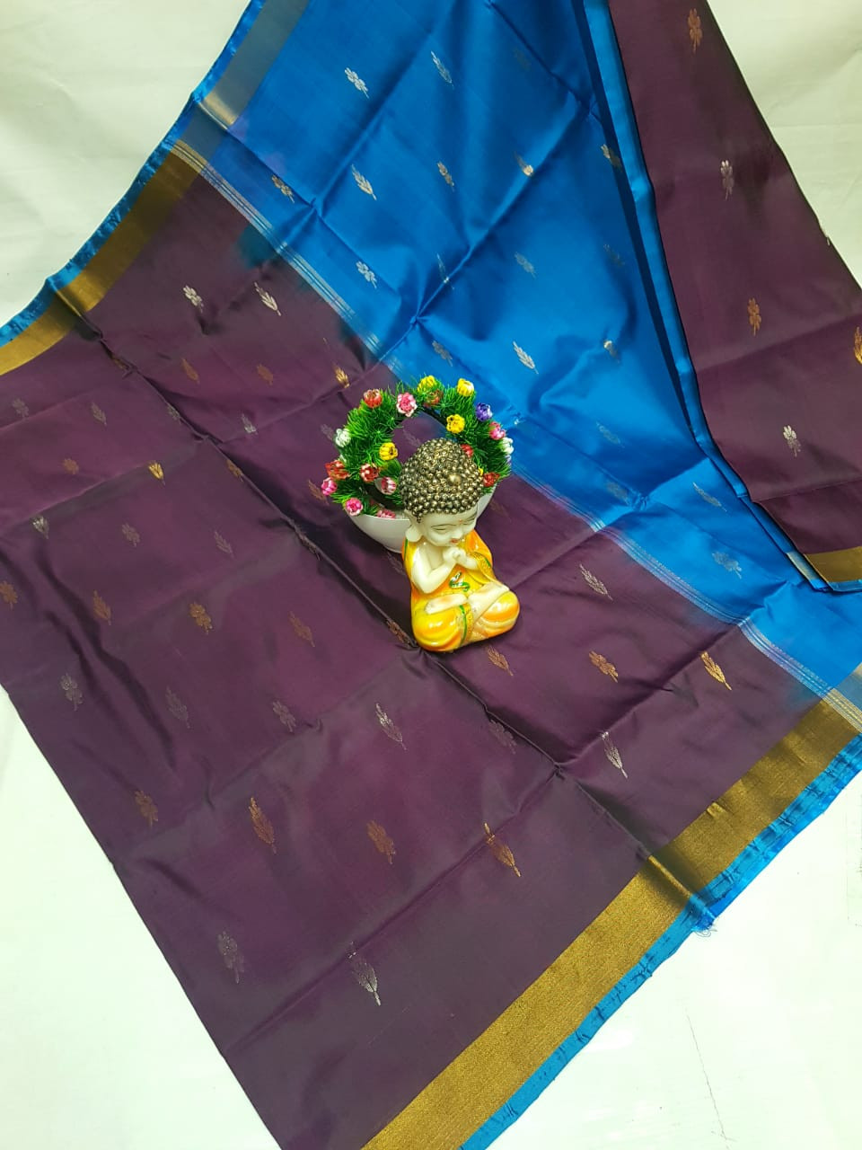 Uppada Pure Silk Nakshatra Butta Saree with Kaddi Border