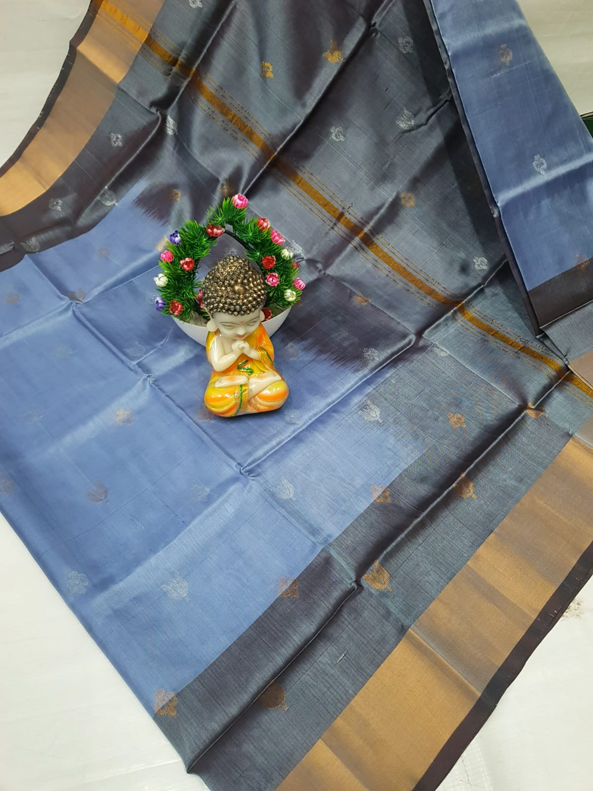 Uppada Pure Silk Nakshatra Butta Saree with Kaddi Border