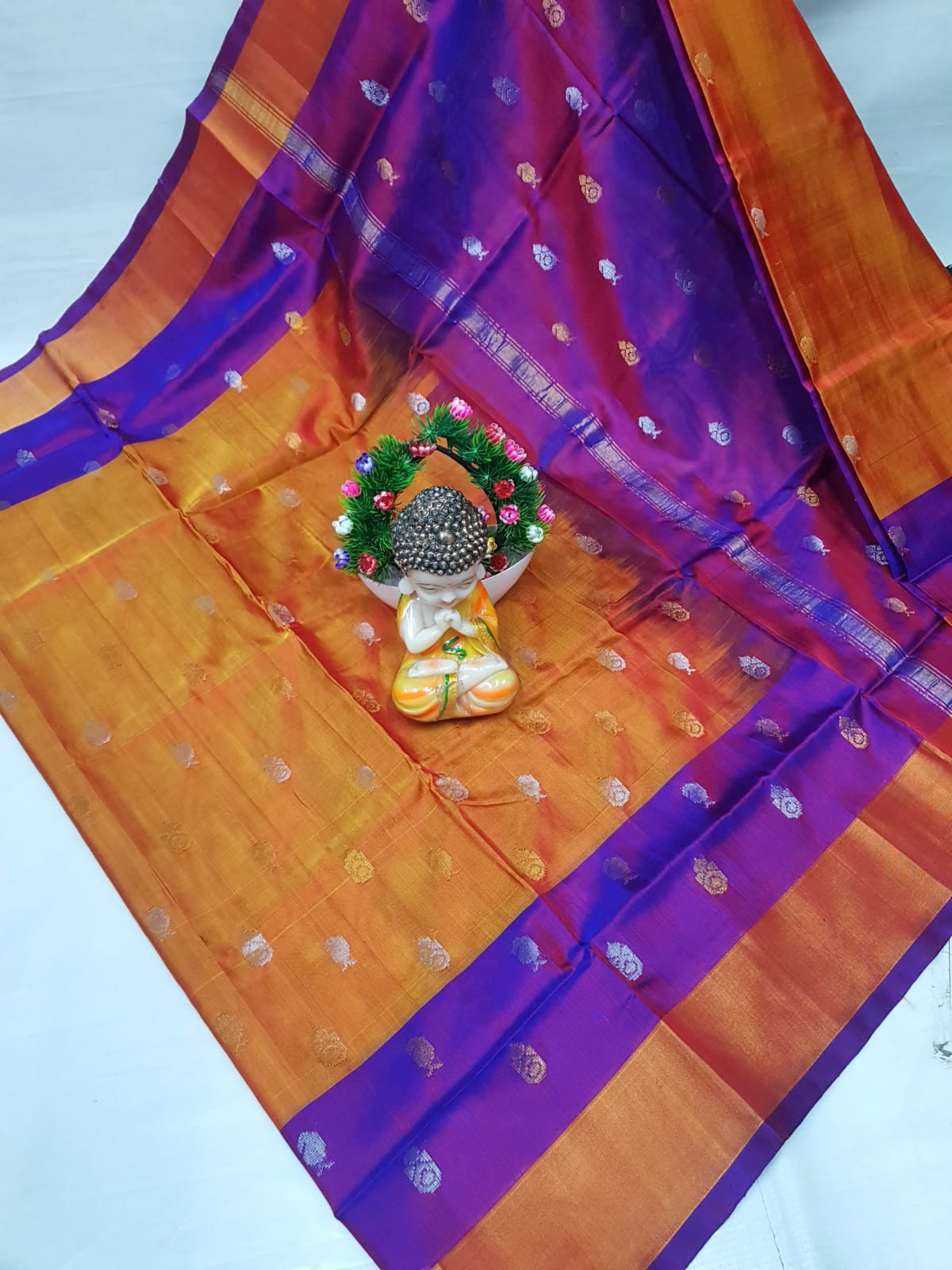 Uppada Pure Silk Nakshatra Butta Saree with Kaddi Border