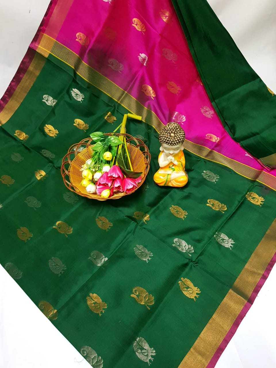Uppada Small Border Allover Butta Saree