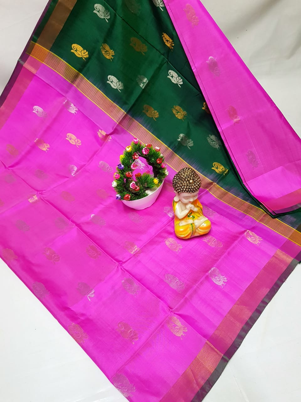 Uppada Small Border Allover Butta Saree