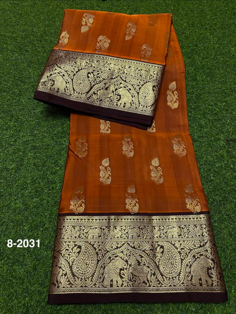 Image of Venkatagiri Pure Handloom Pattu Saree