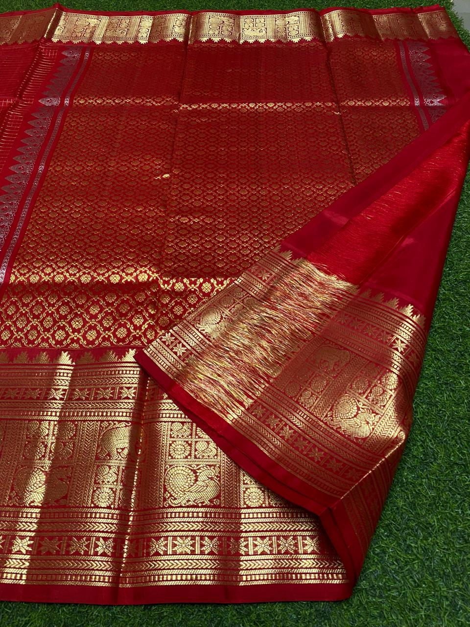 Venkatagiri Pure Handloom Pattu Saree