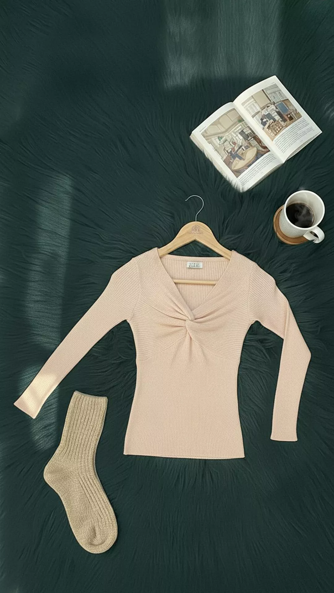 Chic Twisted Knot Ribbed Knit Top - Long Sleeve V-Neck Sweater