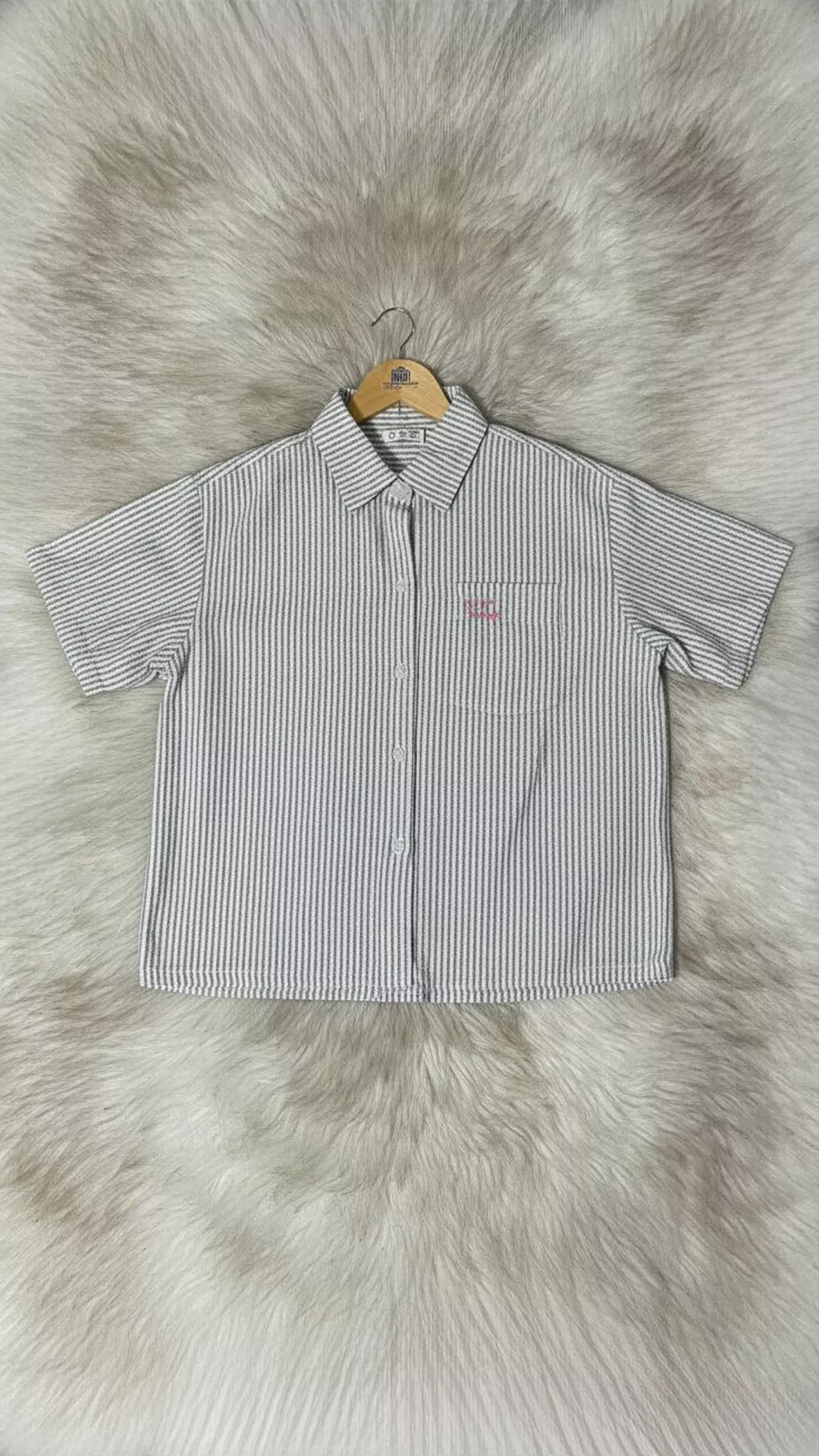 Relaxed Short-Sleeve Seersucker Shirt - Green Pink Stripe