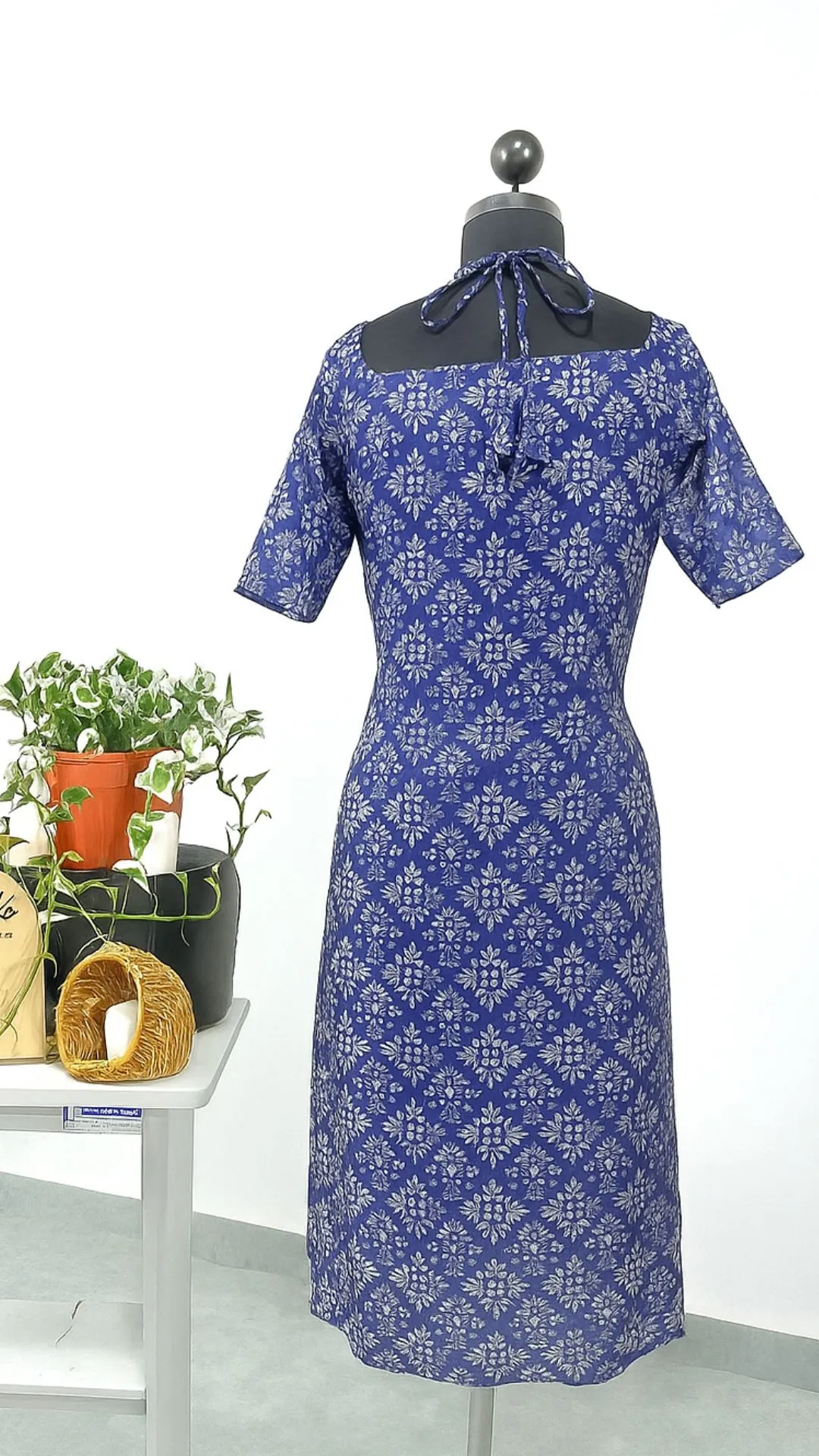 Pure viscous linen with customized neck work