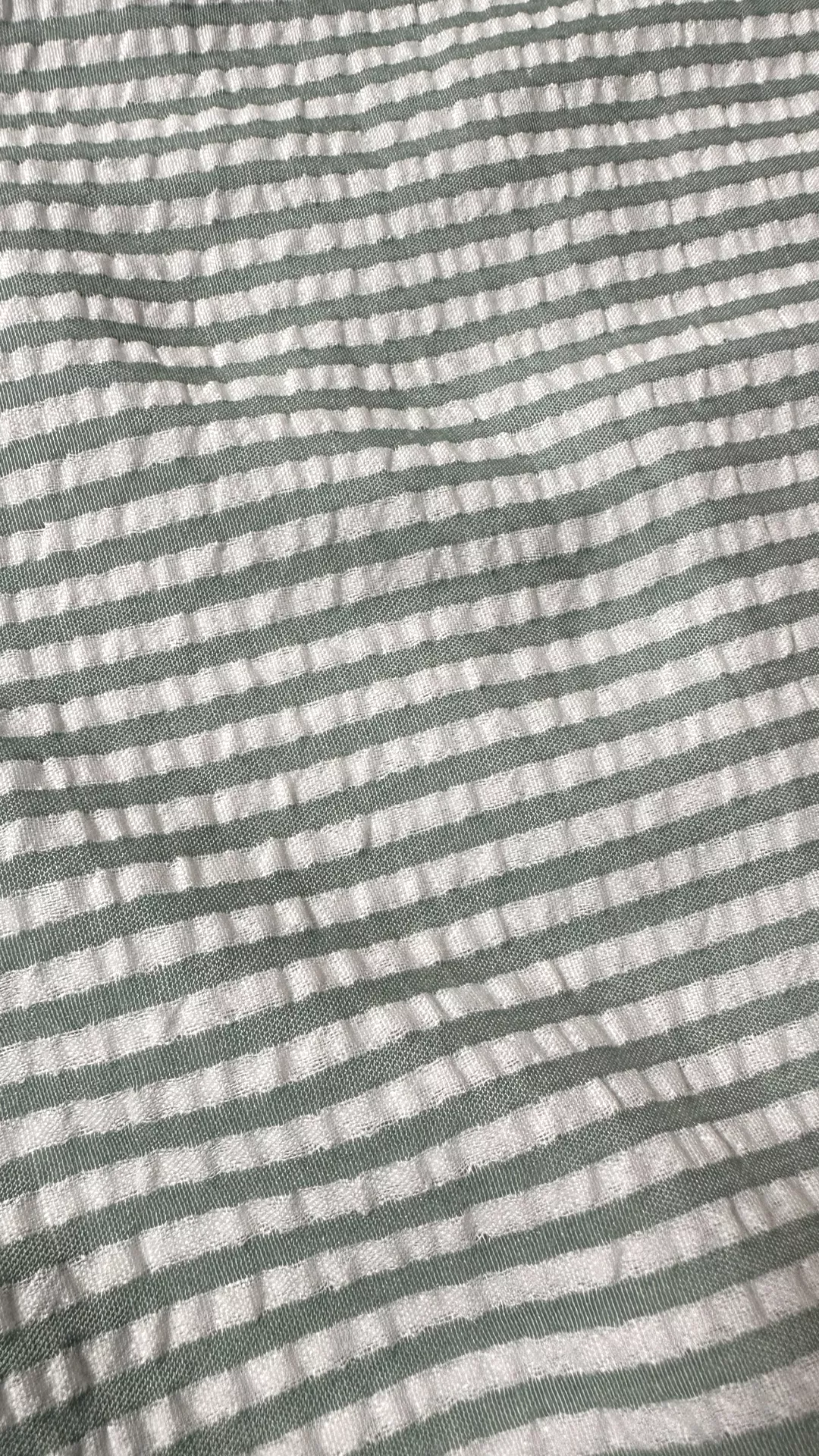 Relaxed Short-Sleeve Seersucker Shirt - Green Pink Stripe