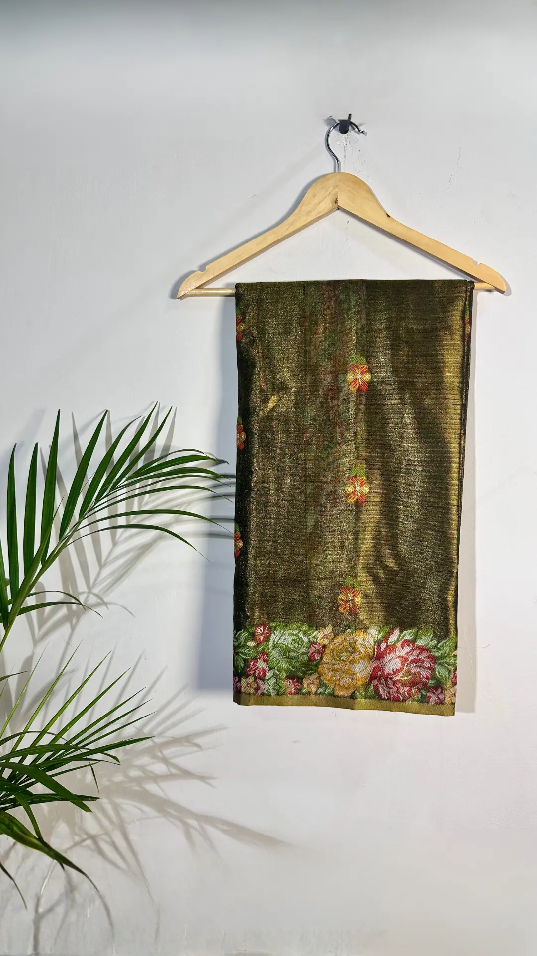 Tussar Tissue silk saree with floral weaving work