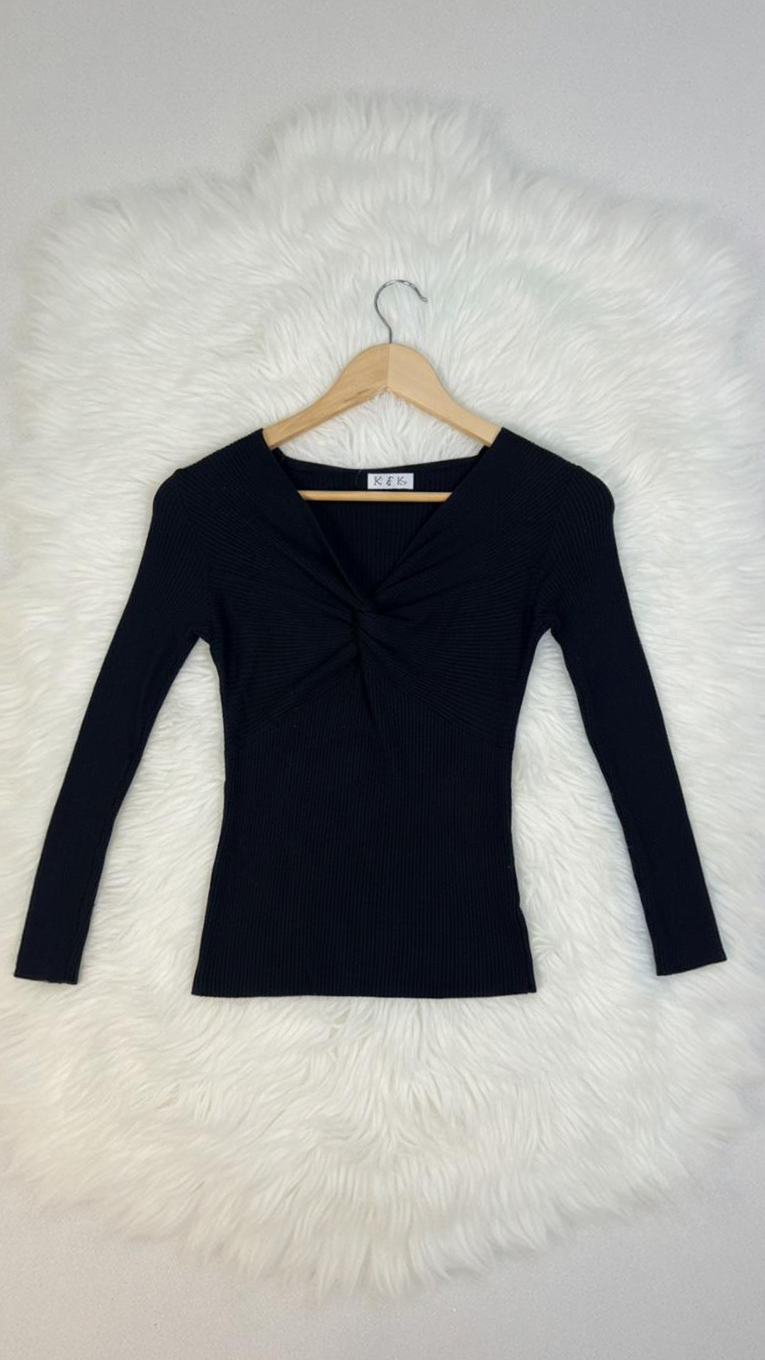 Chic Twisted Knot Ribbed Knit Top - Long Sleeve V-Neck Sweater