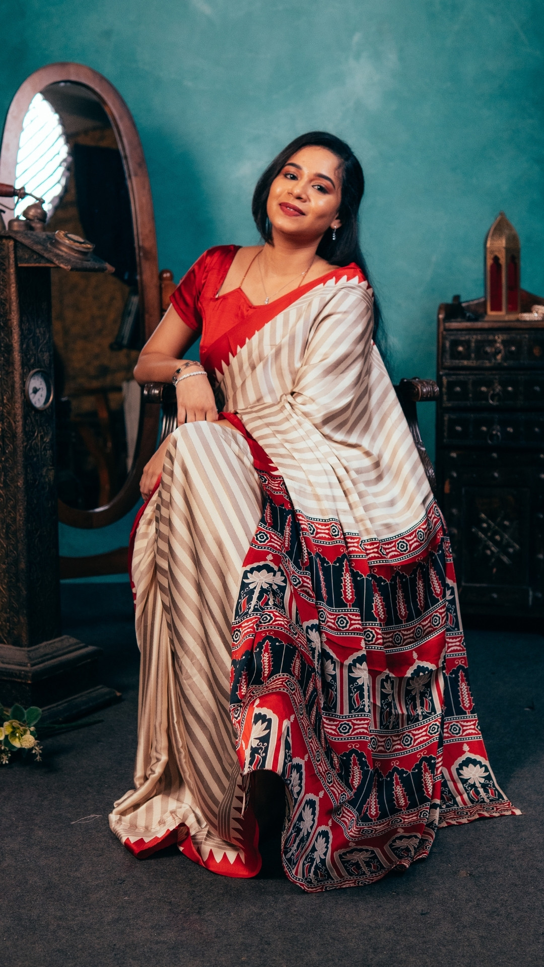 Ivory Red Weave Crepe Silk Saree
