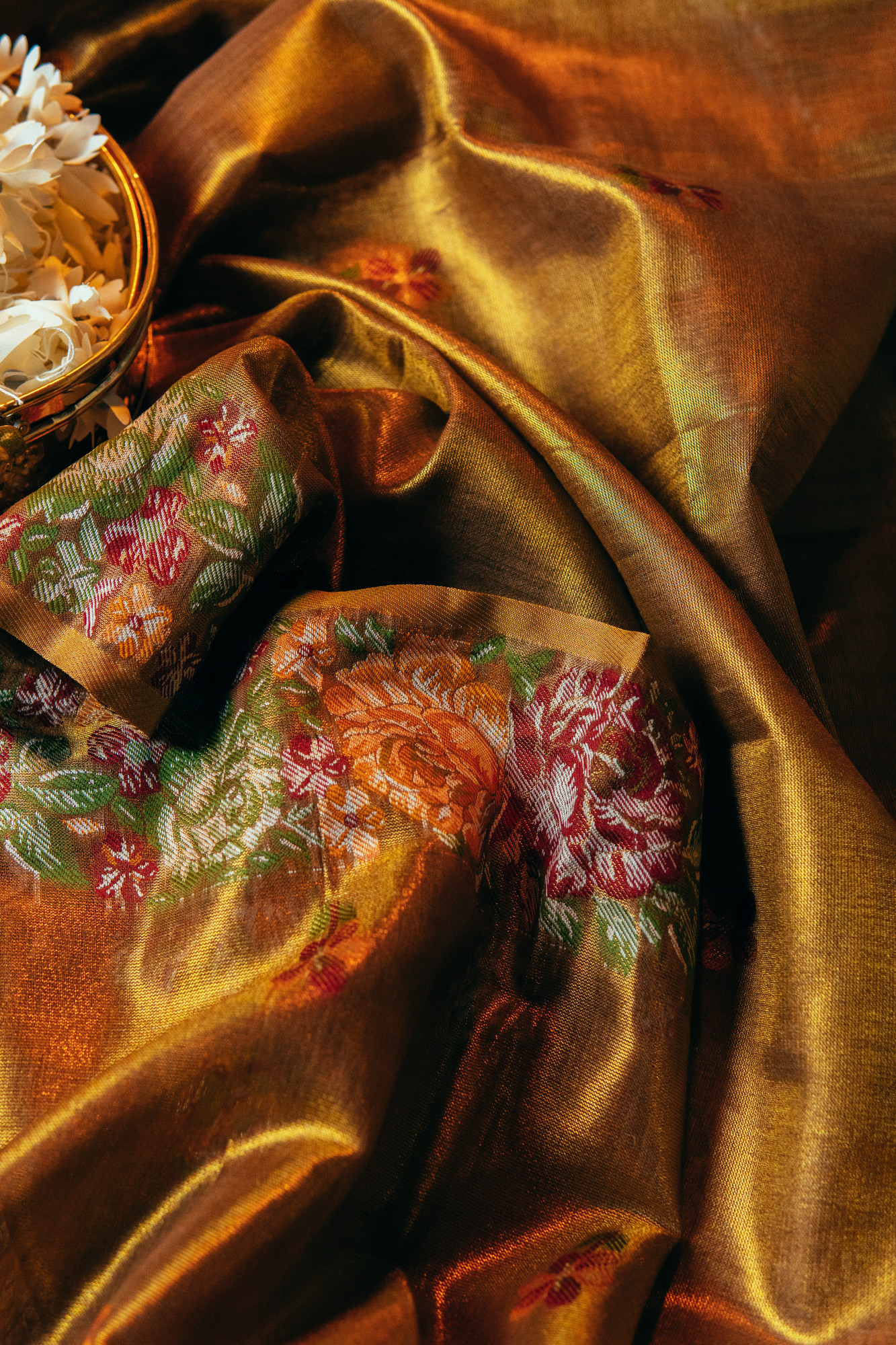 Tussar Tissue silk saree with floral weaving work