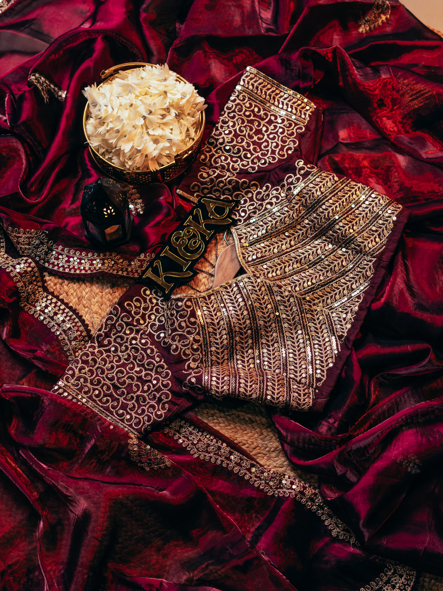 Royal Wine Weave
