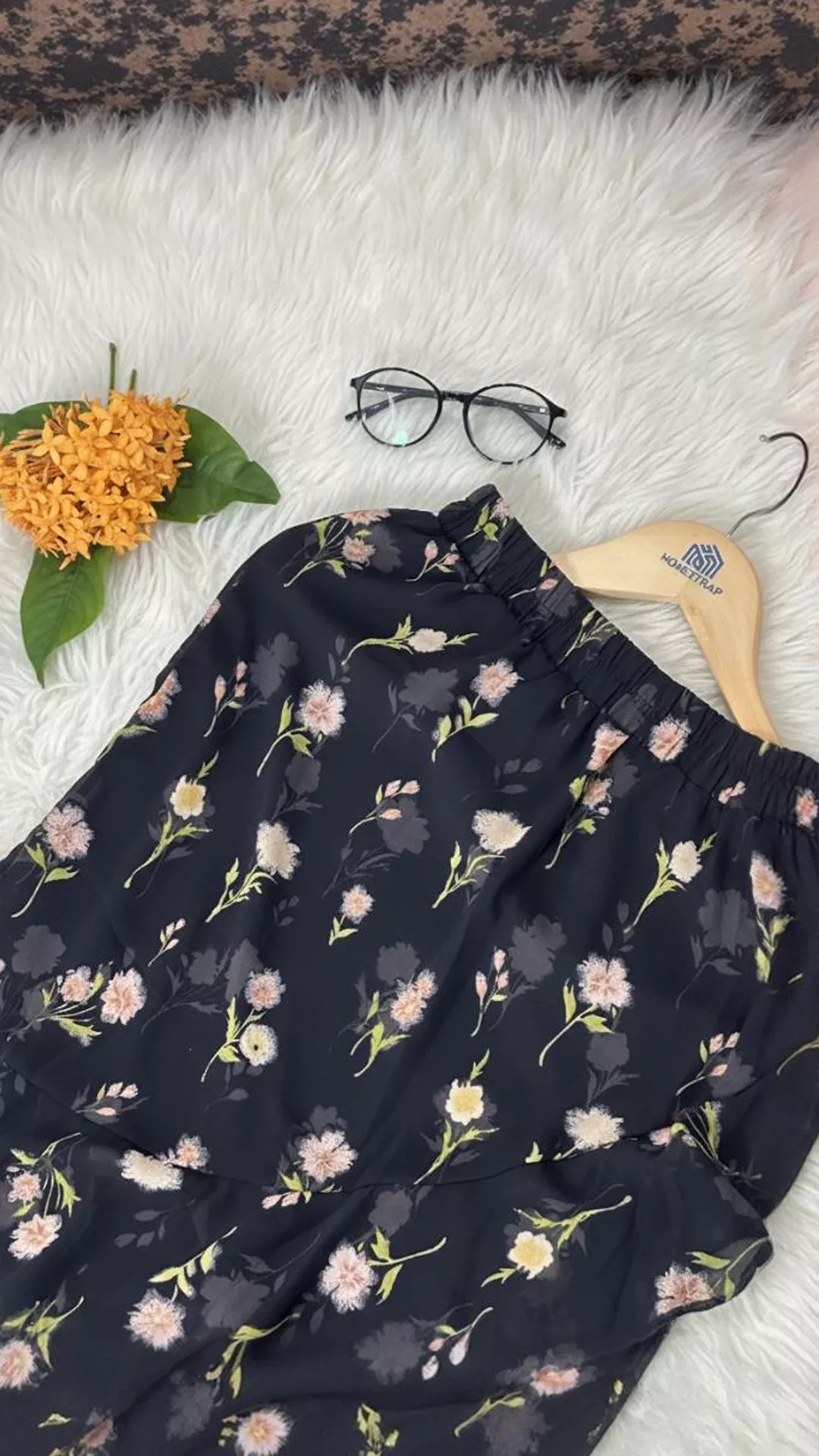 Romantic Black Floral Print Ruffle Hem Skirt - Midi Length