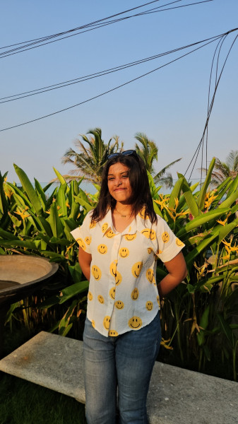Image of TROPICAL SMILES