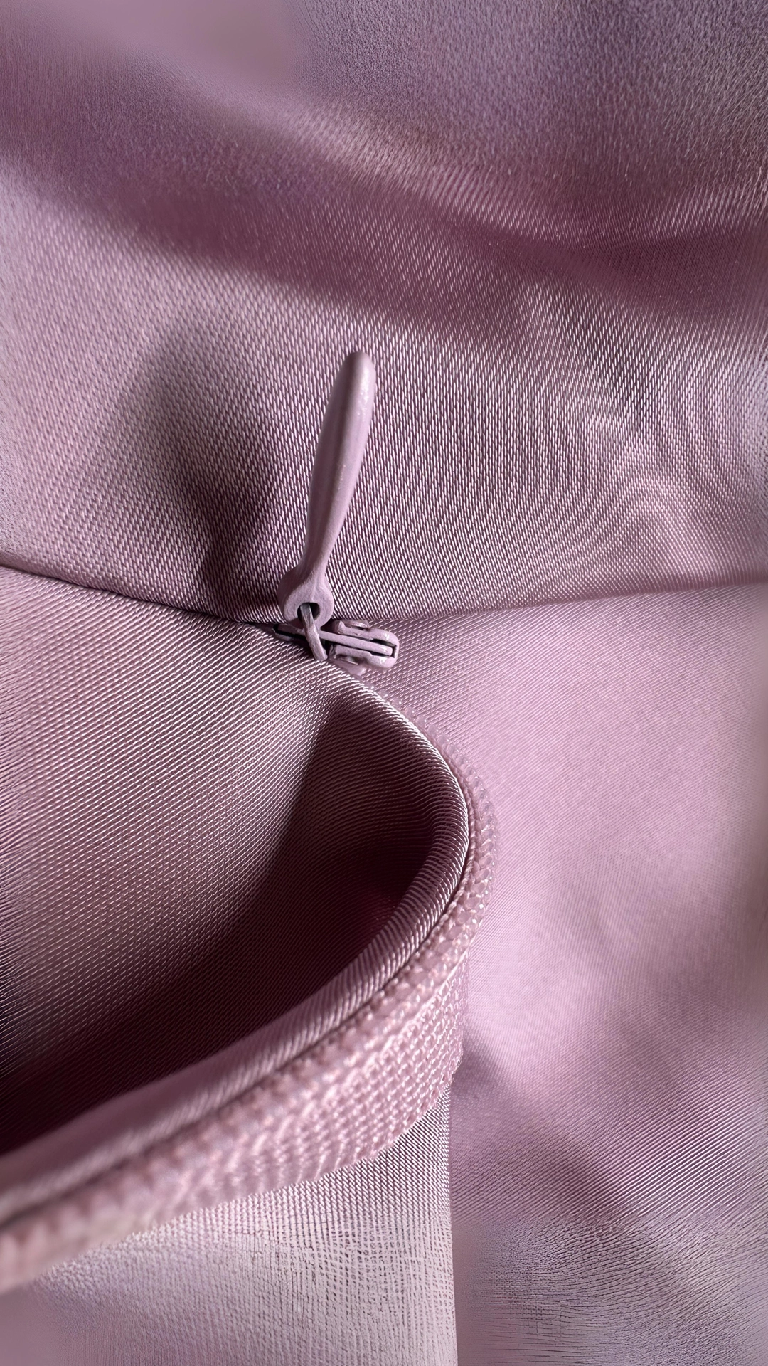 Elegant Silky Satin Slip Midi Skirt - High-Waist Flowy Fit