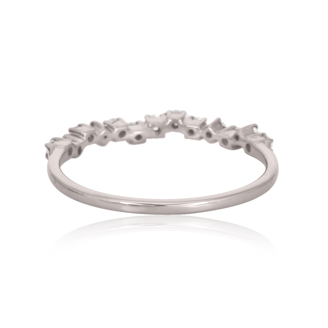 Sterling Silver Single Band Ring Studded With Diamonds