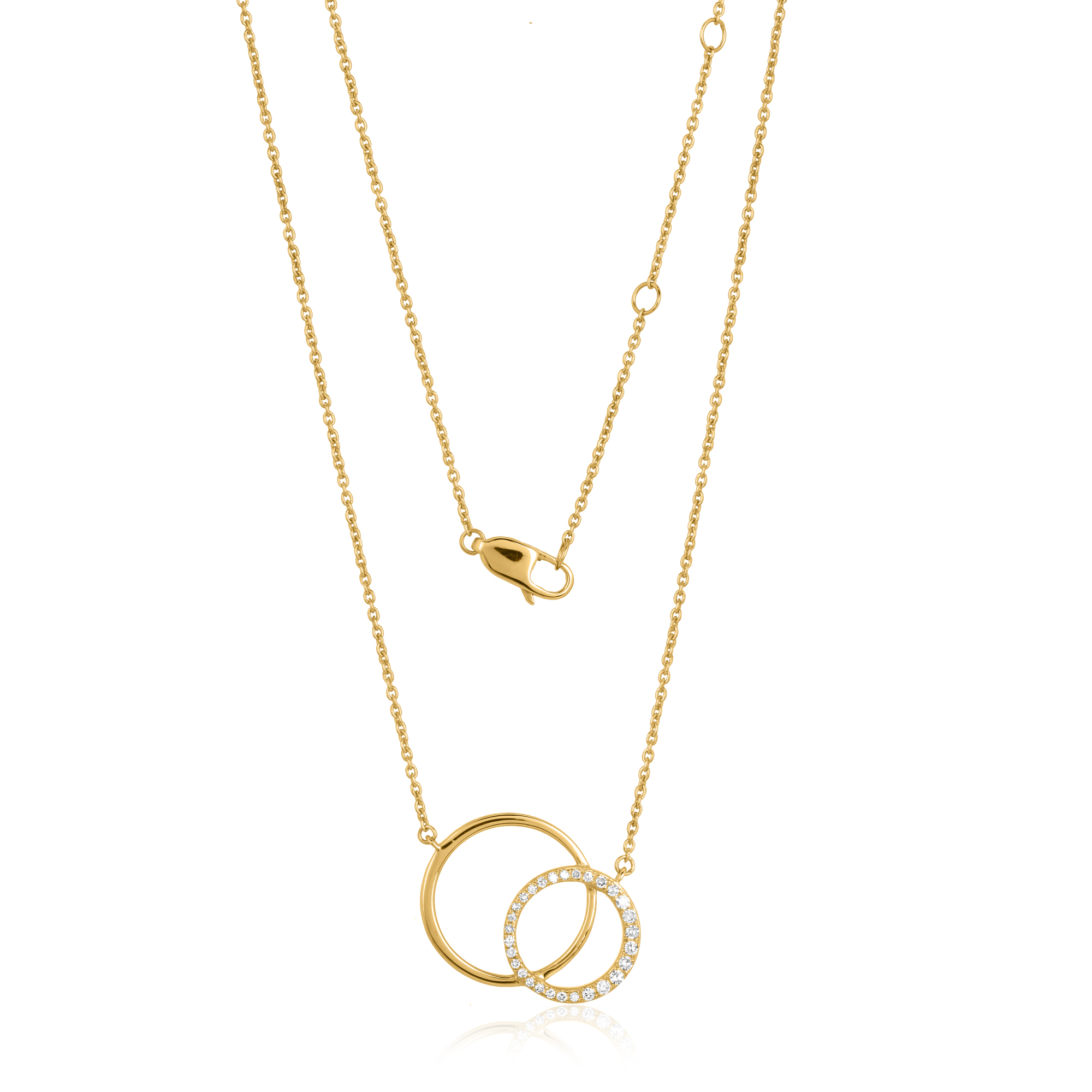 Yellow Gold Round Diamond Pendant with Chain