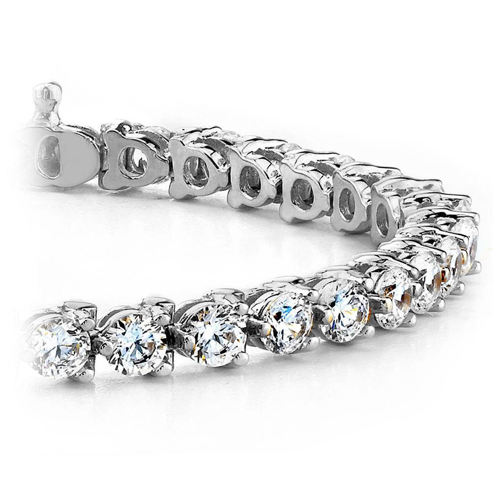White Gold 200 Cts Three Prong Diamond Tennis Bracelet