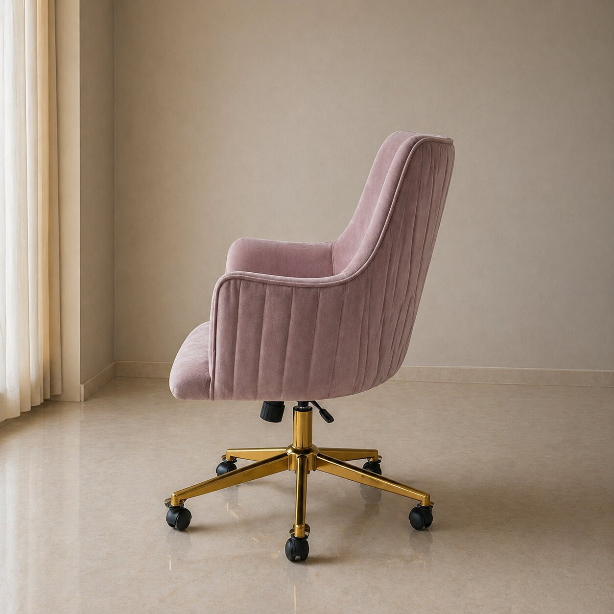 Nivaan Chair