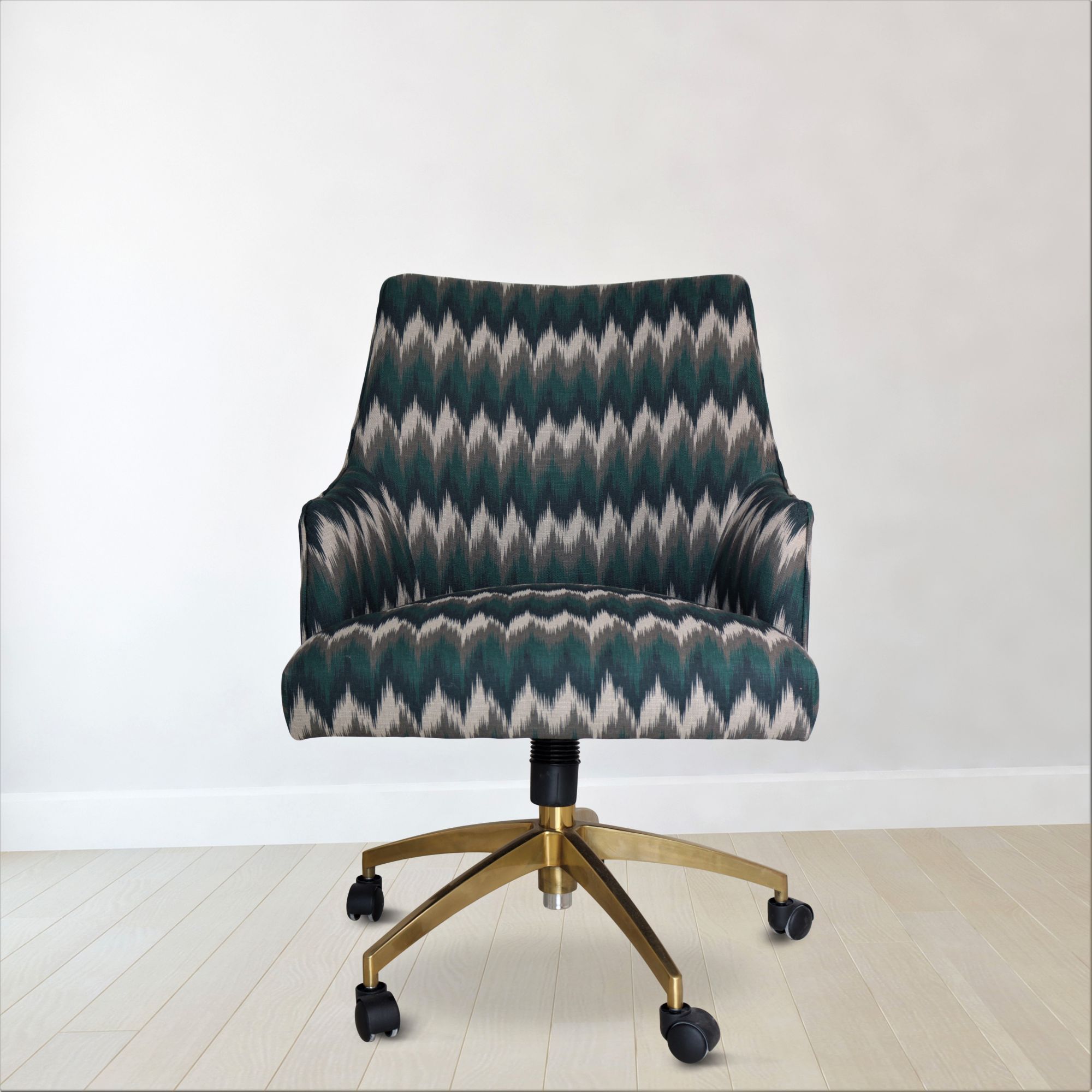 Dana Chair | Kridva Design