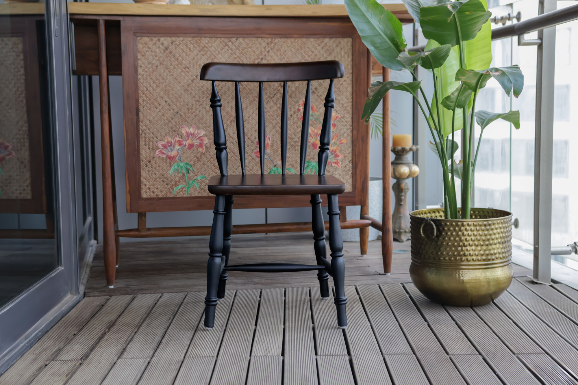 Nalini Chair