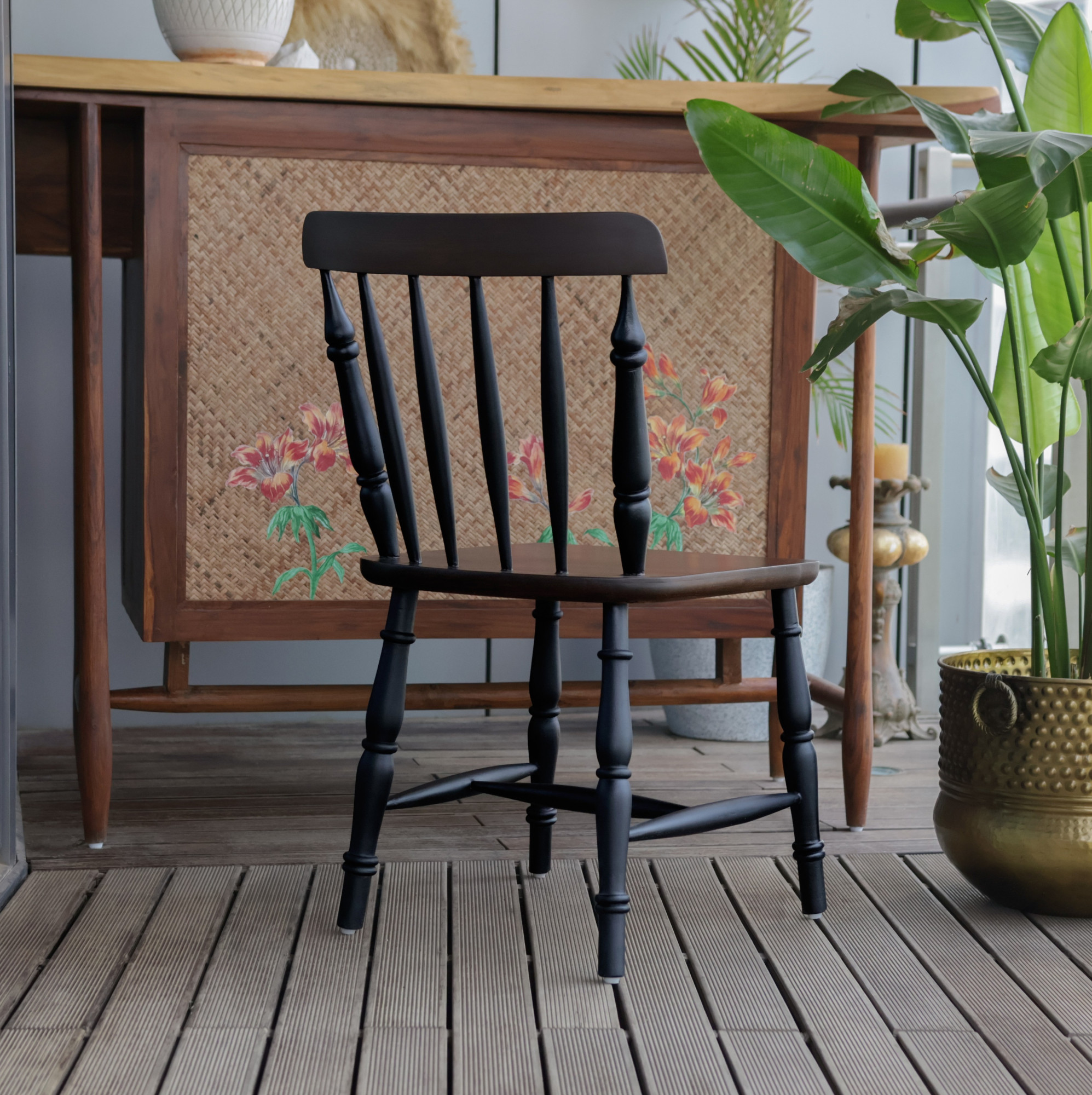 Nalini Chair
