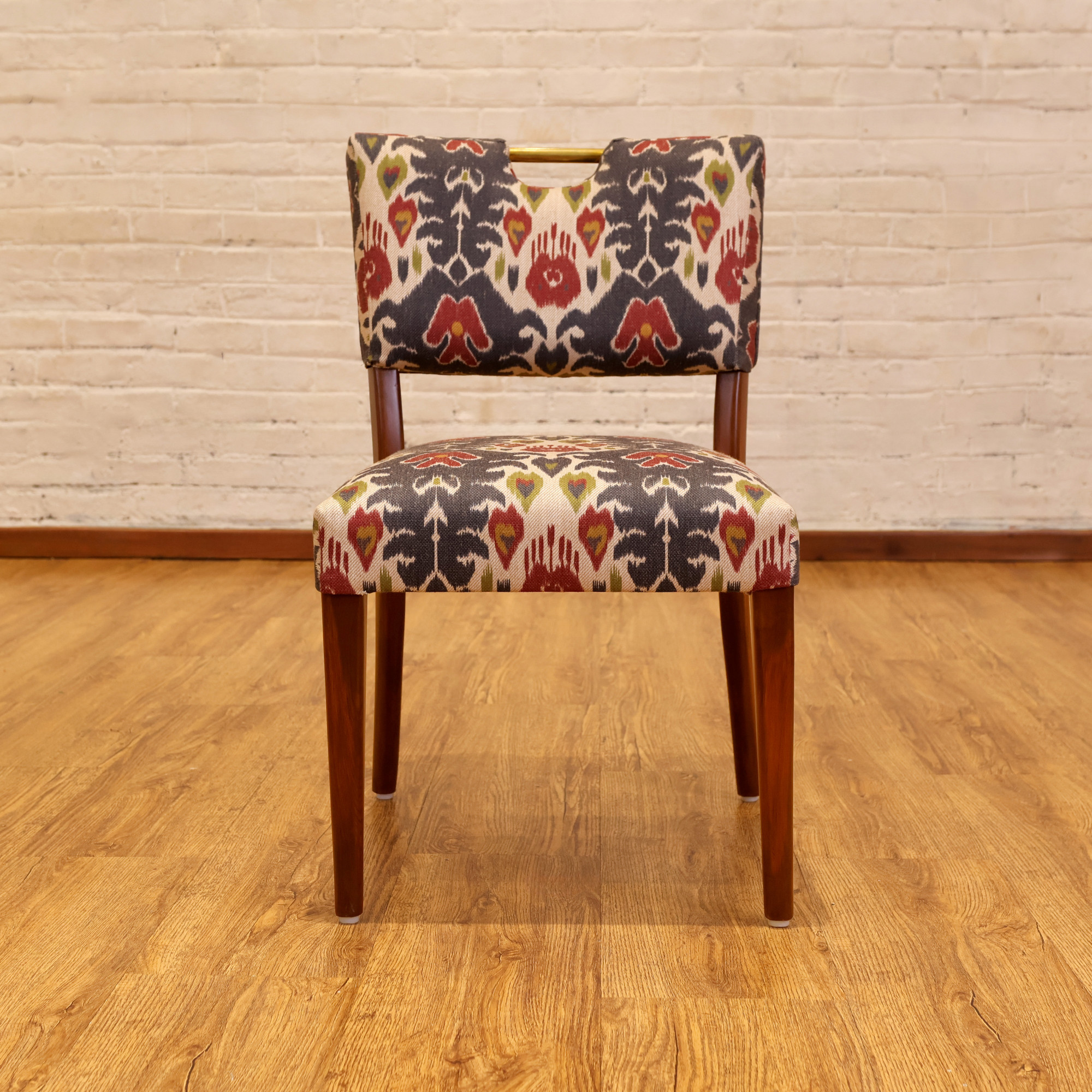 Dori Chair