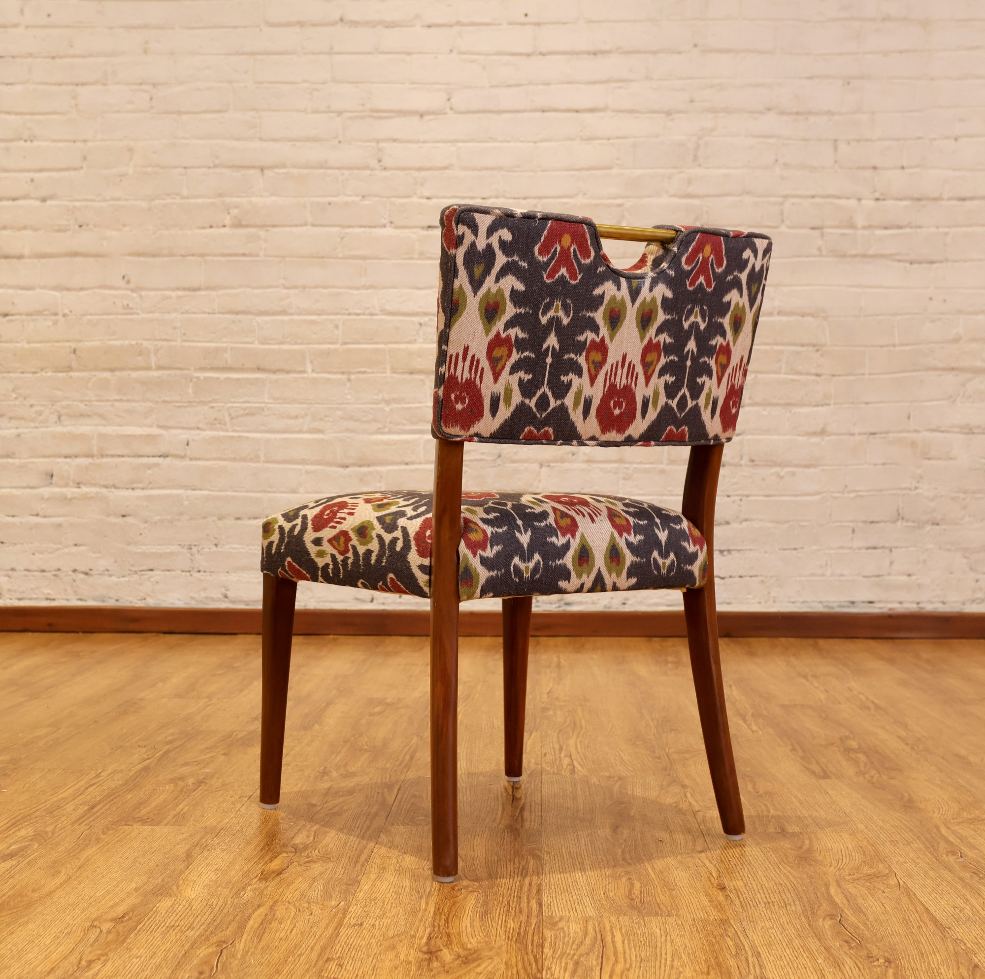 Dori Chair