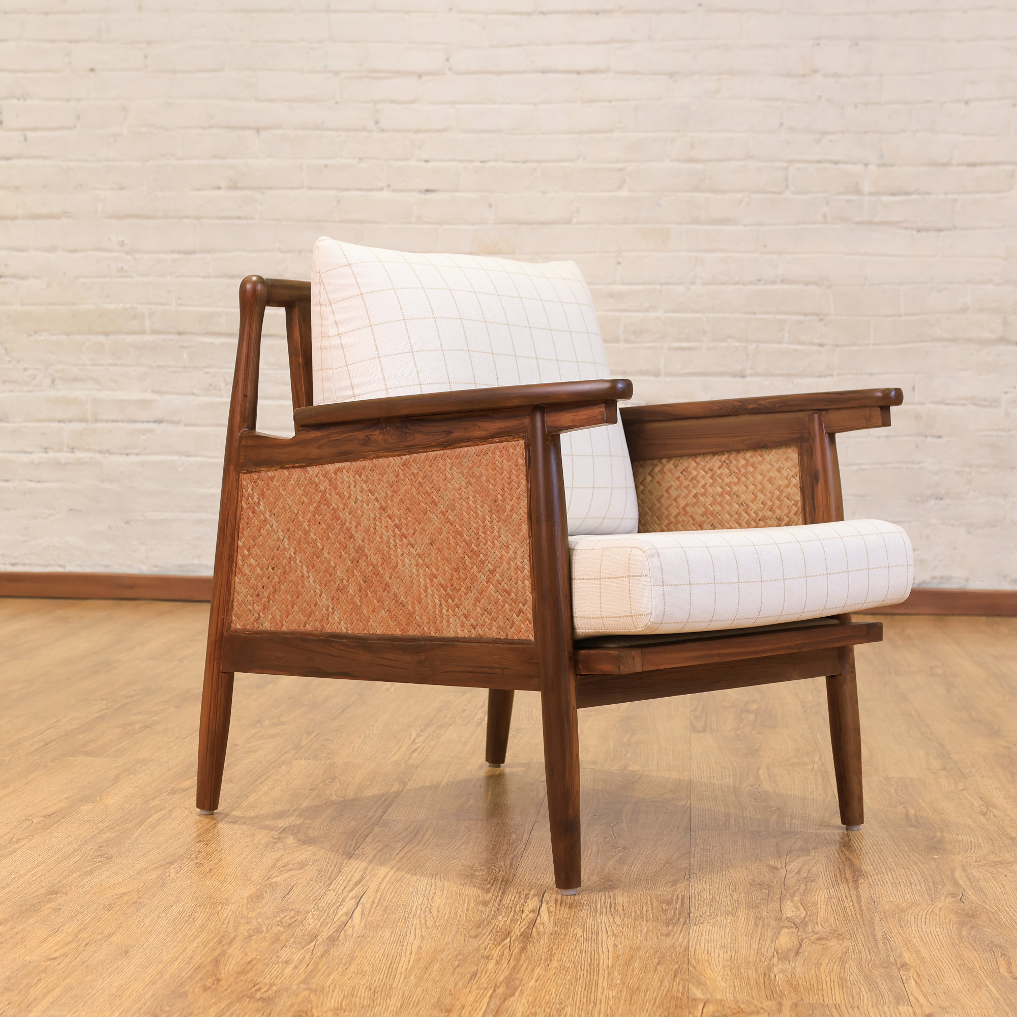 Shira Arm Chair