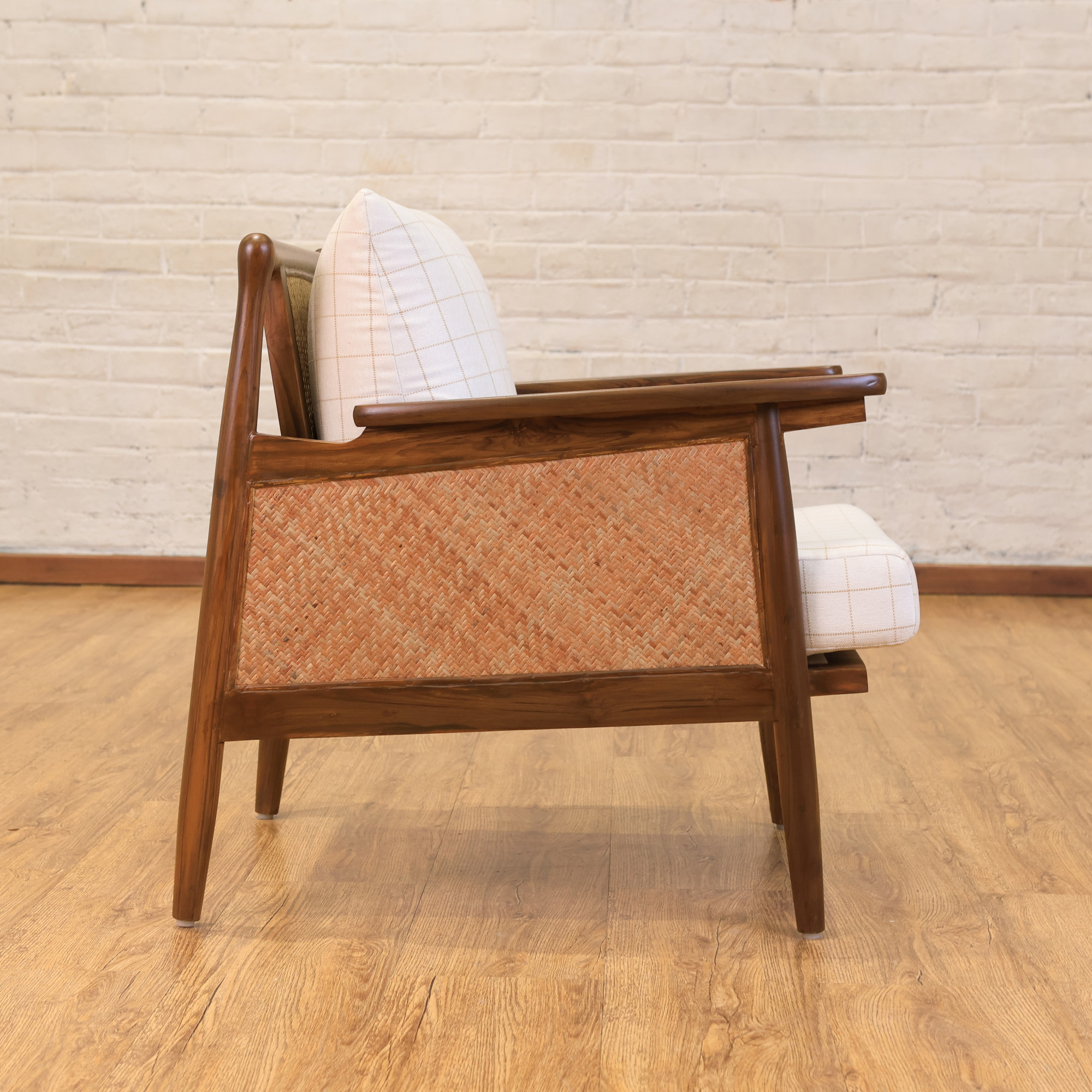 Shira Arm Chair