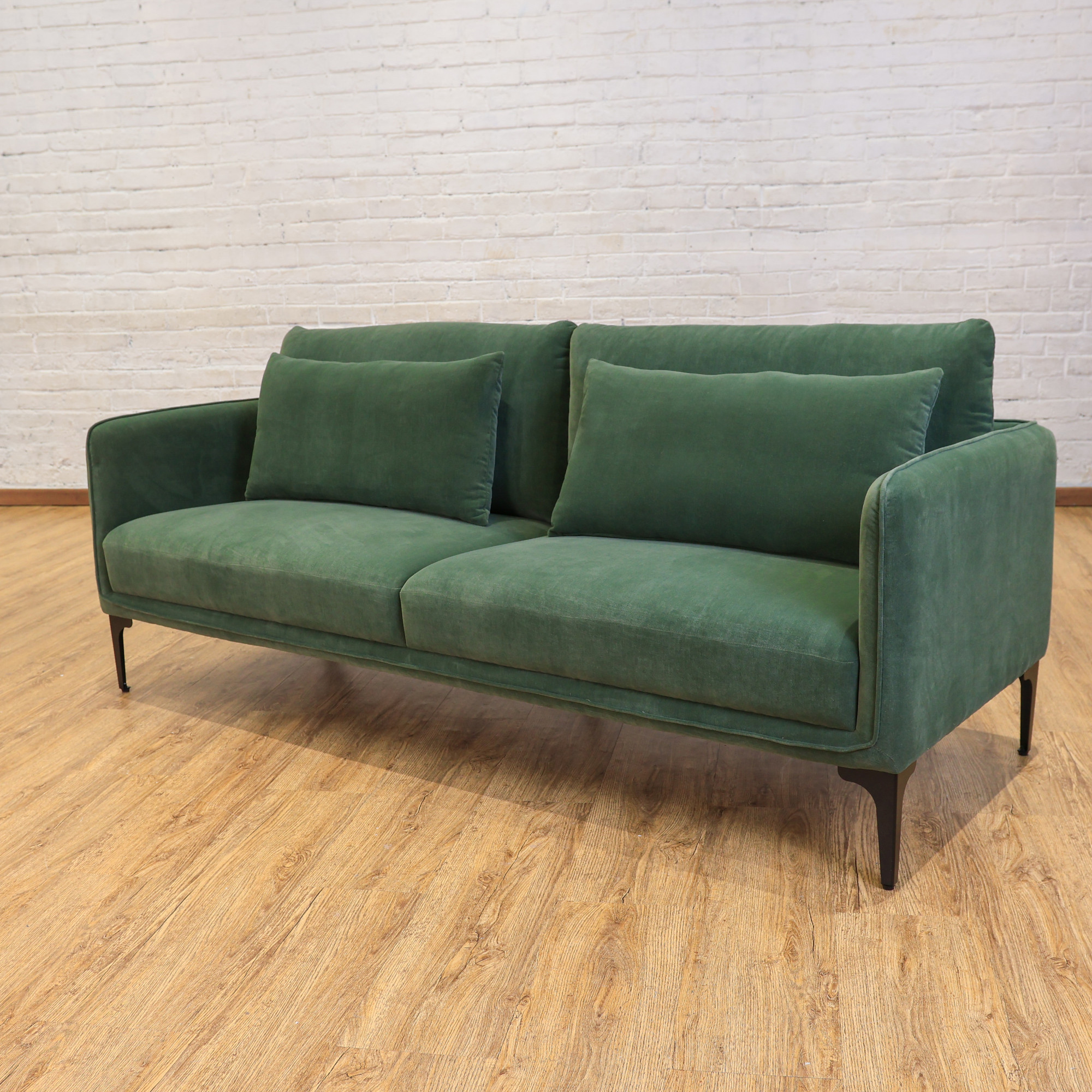 Emera Sofa