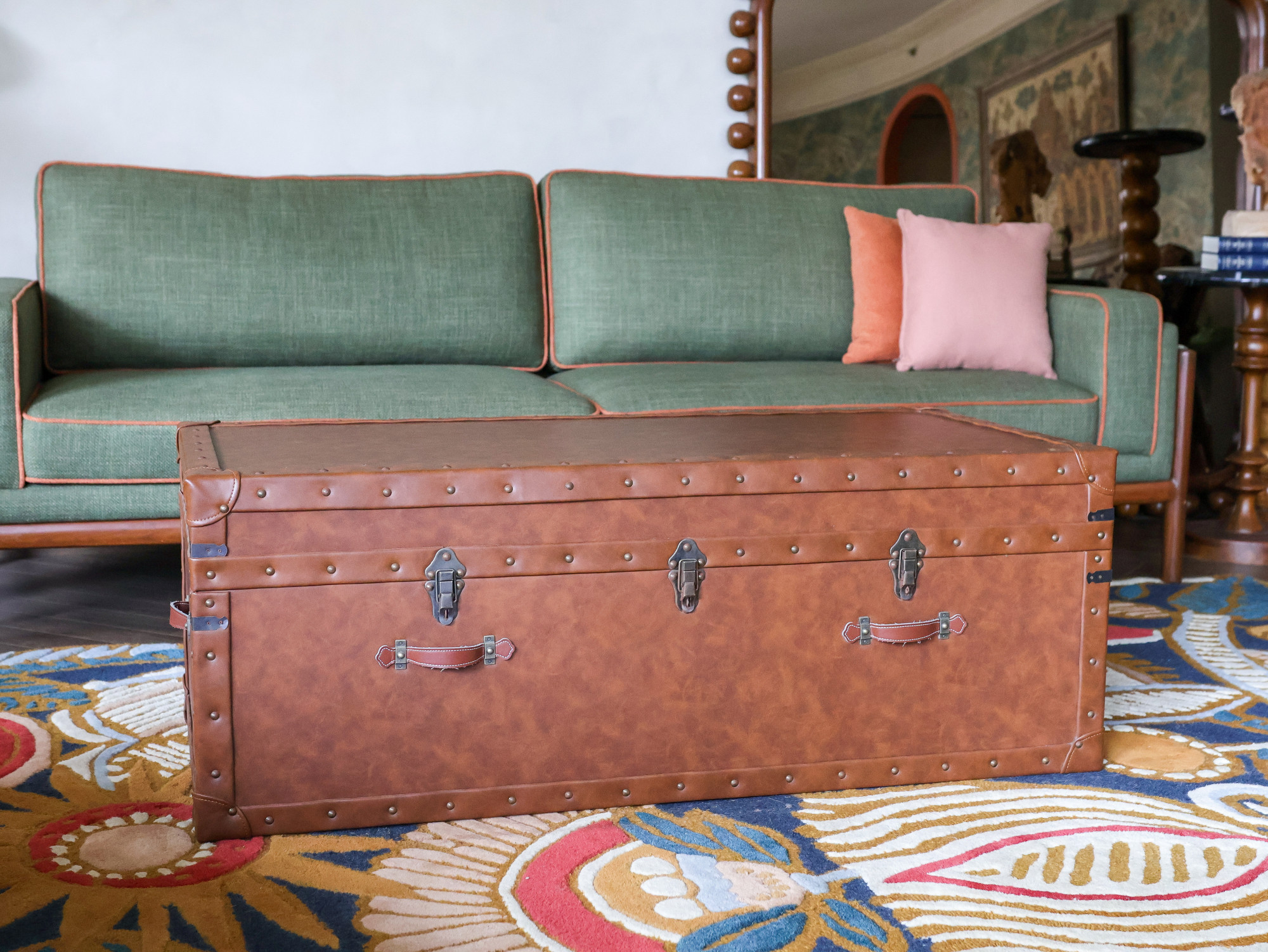 Trunk Table