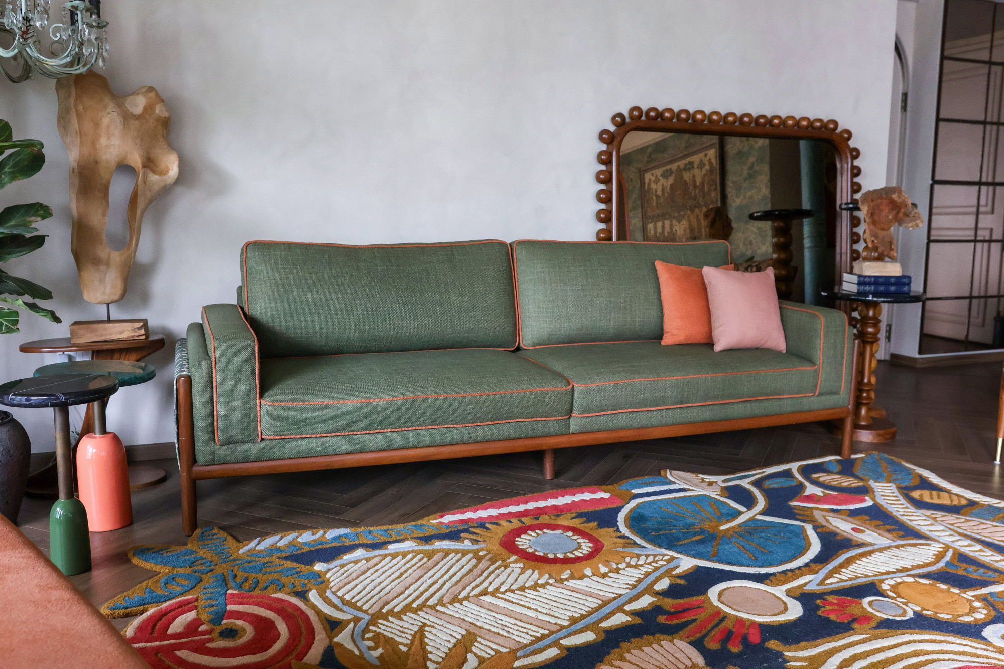 Smara Sofa