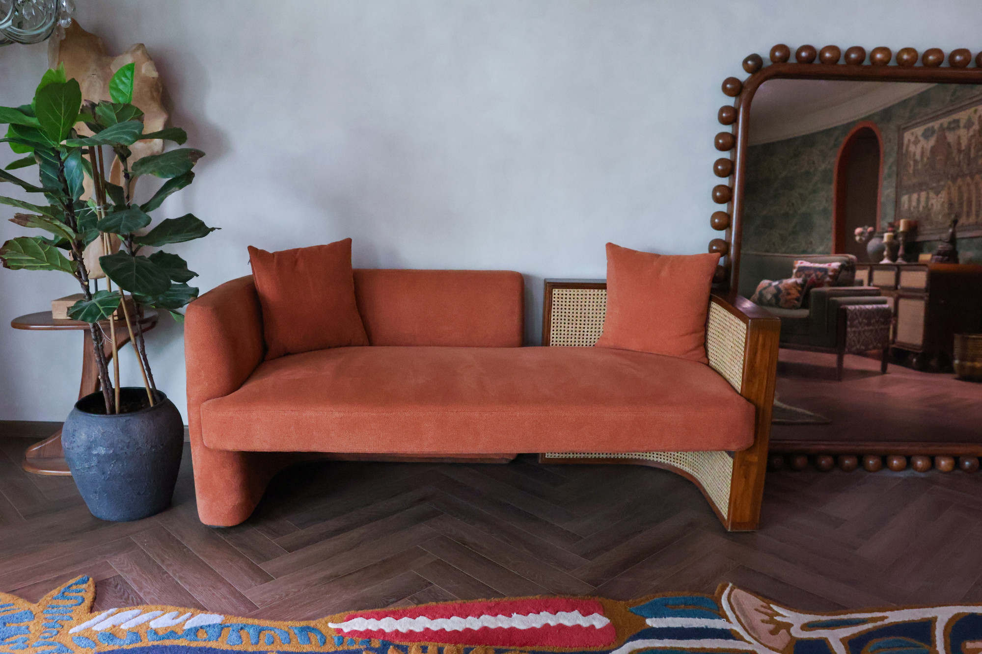 Shola Sofa