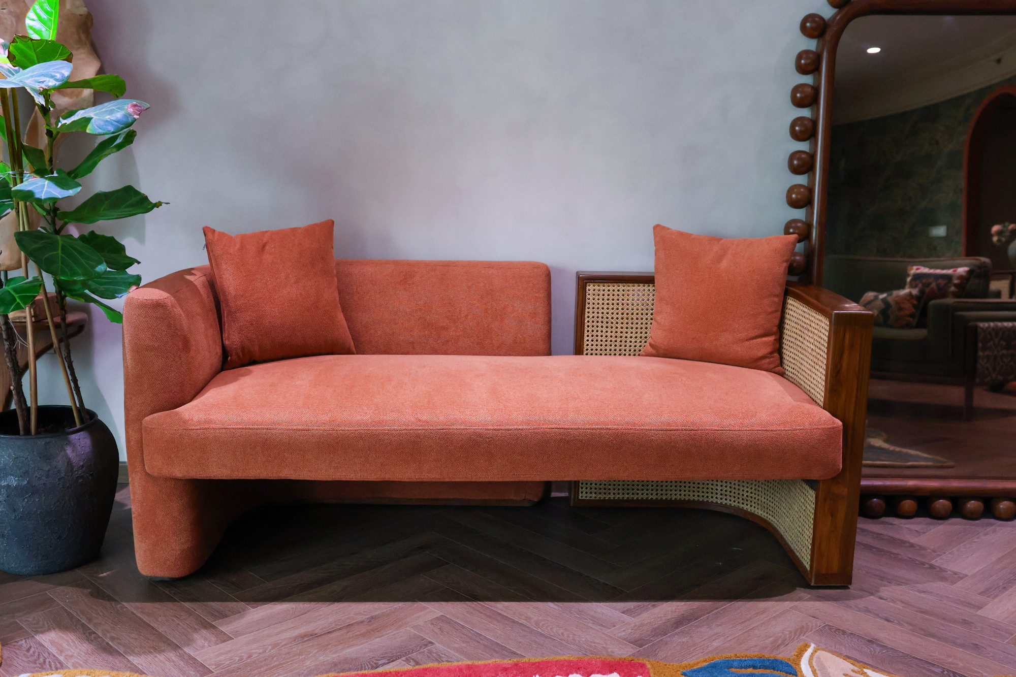 Shola Sofa
