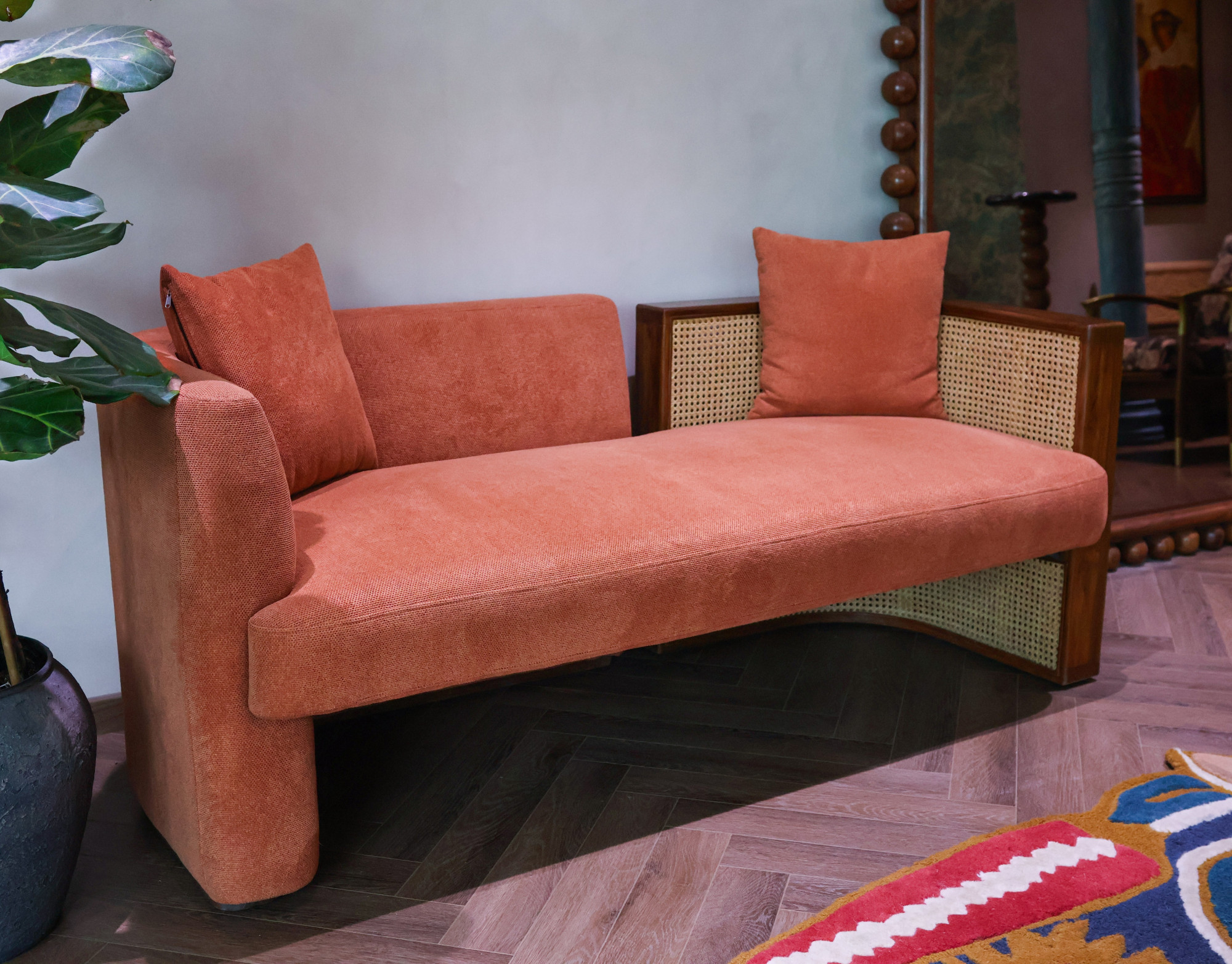 Shola Sofa