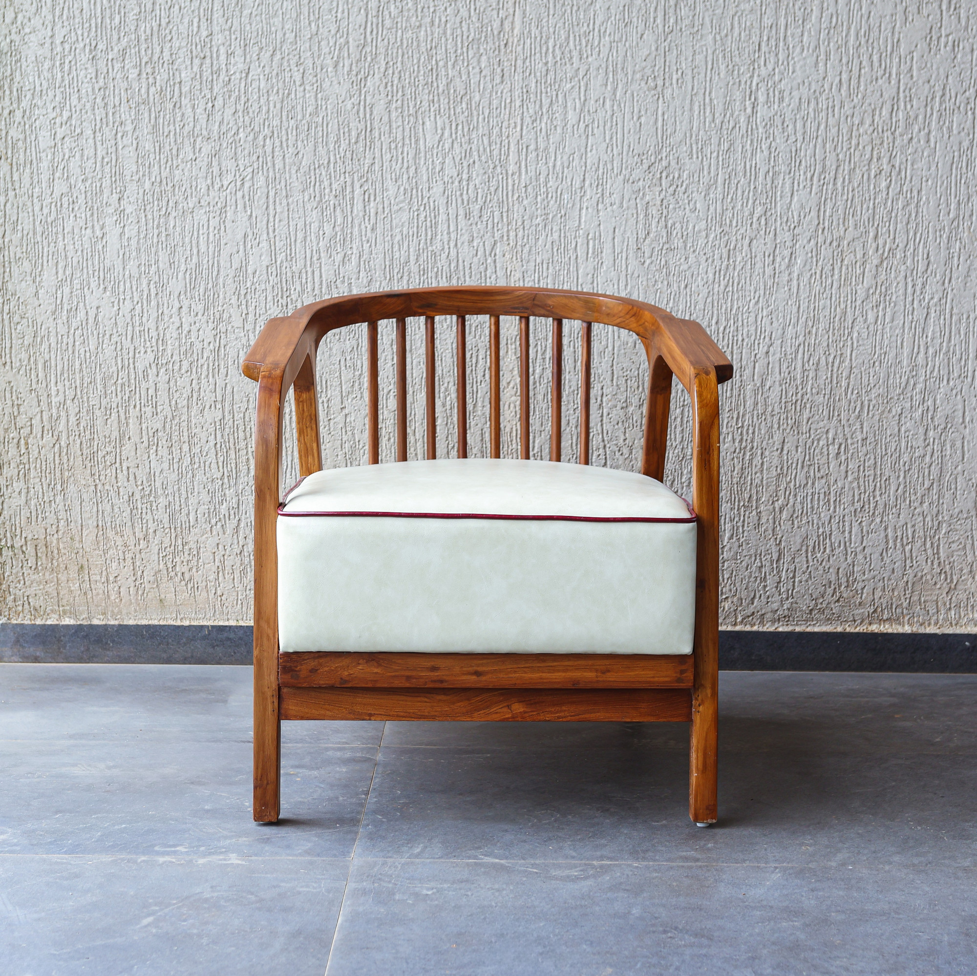 Veena Arm Chair