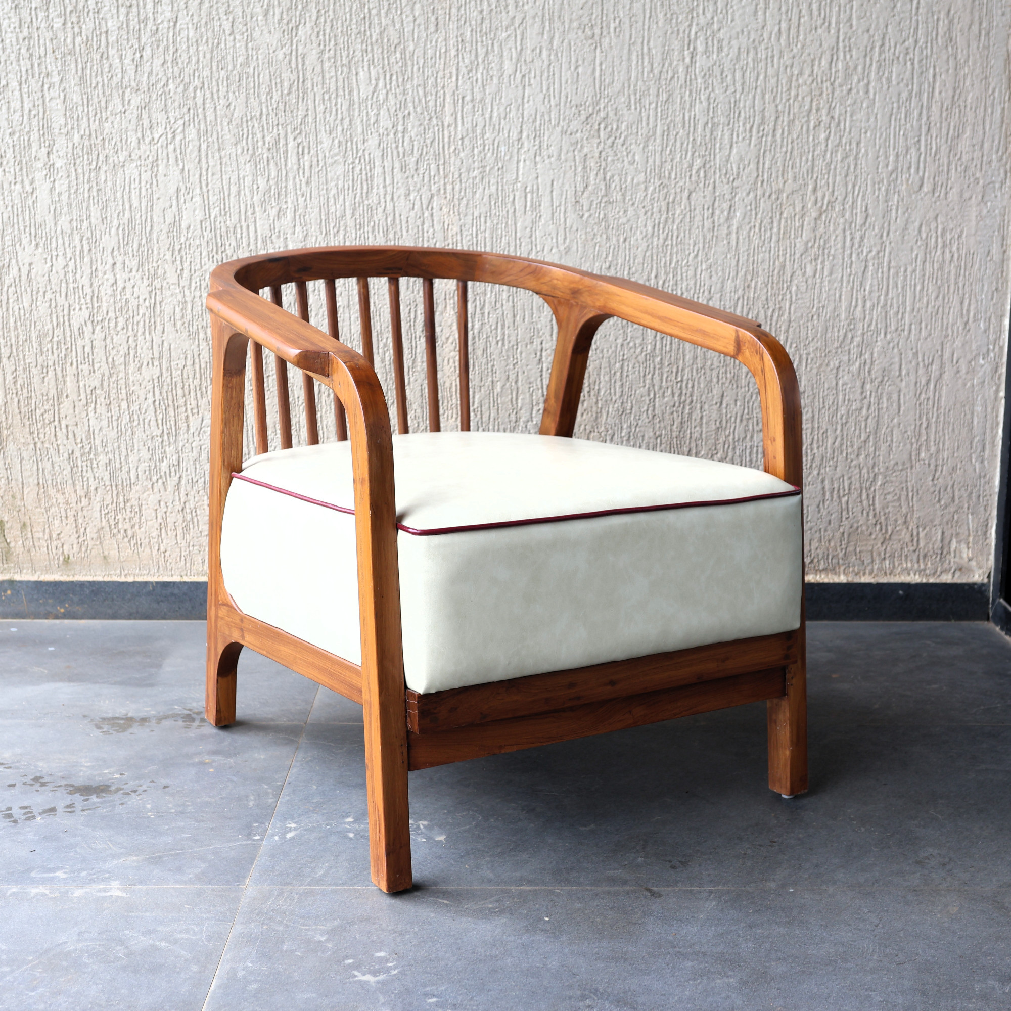 Veena Arm Chair