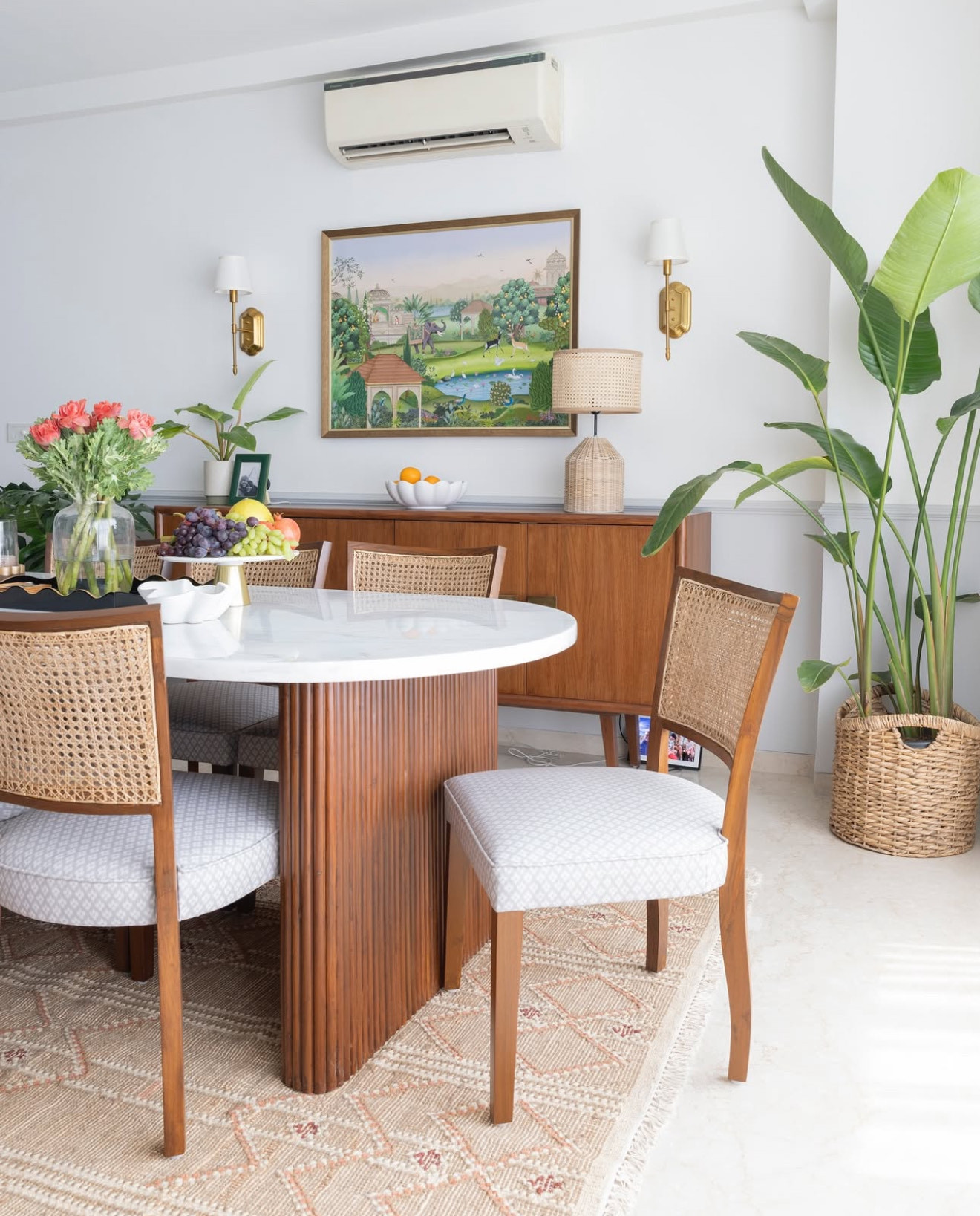 Bani Dining Table