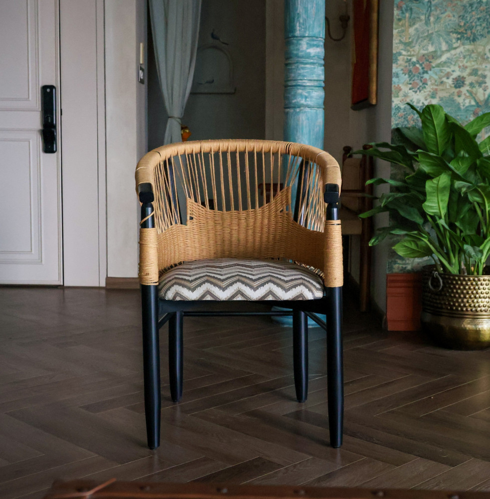 Image of Muse Chair