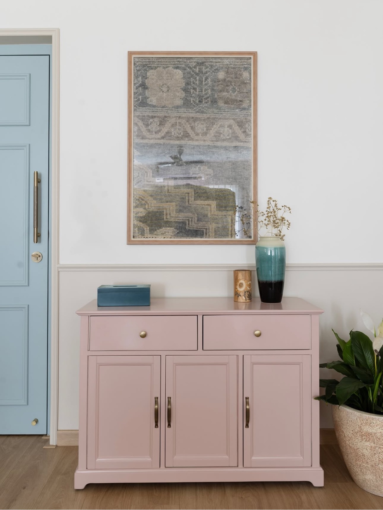 Rose Sideboard