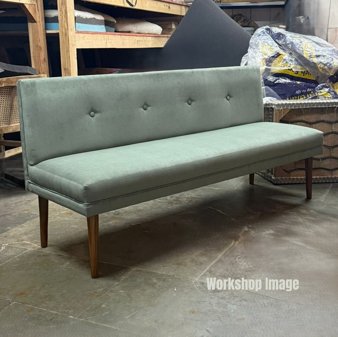 Rove Bench